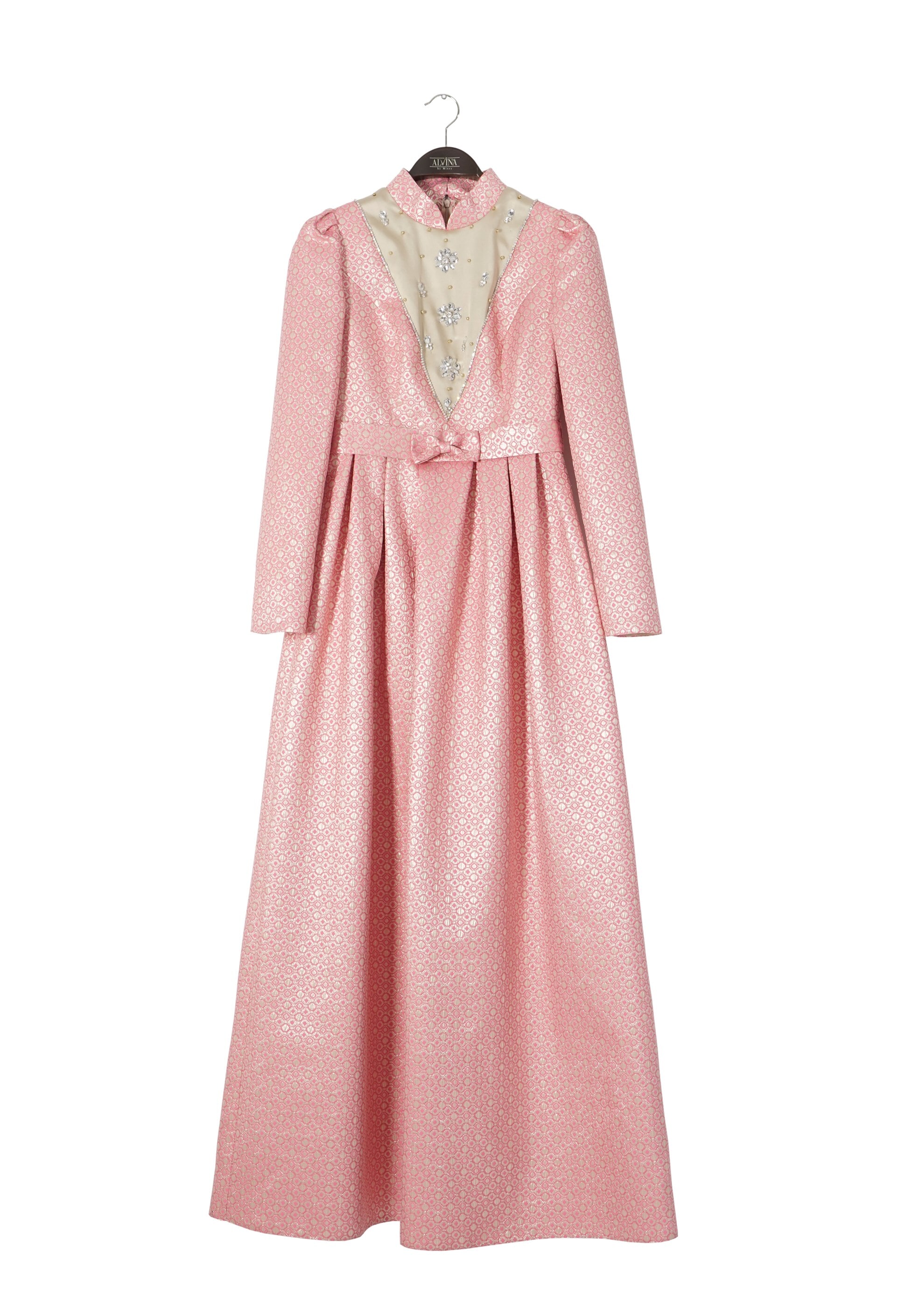 Tesettür giyim FUŞYA TAŞ İŞLEMELİ DESENLİ PİLİSELİ ABİYE ELBİSE 5246