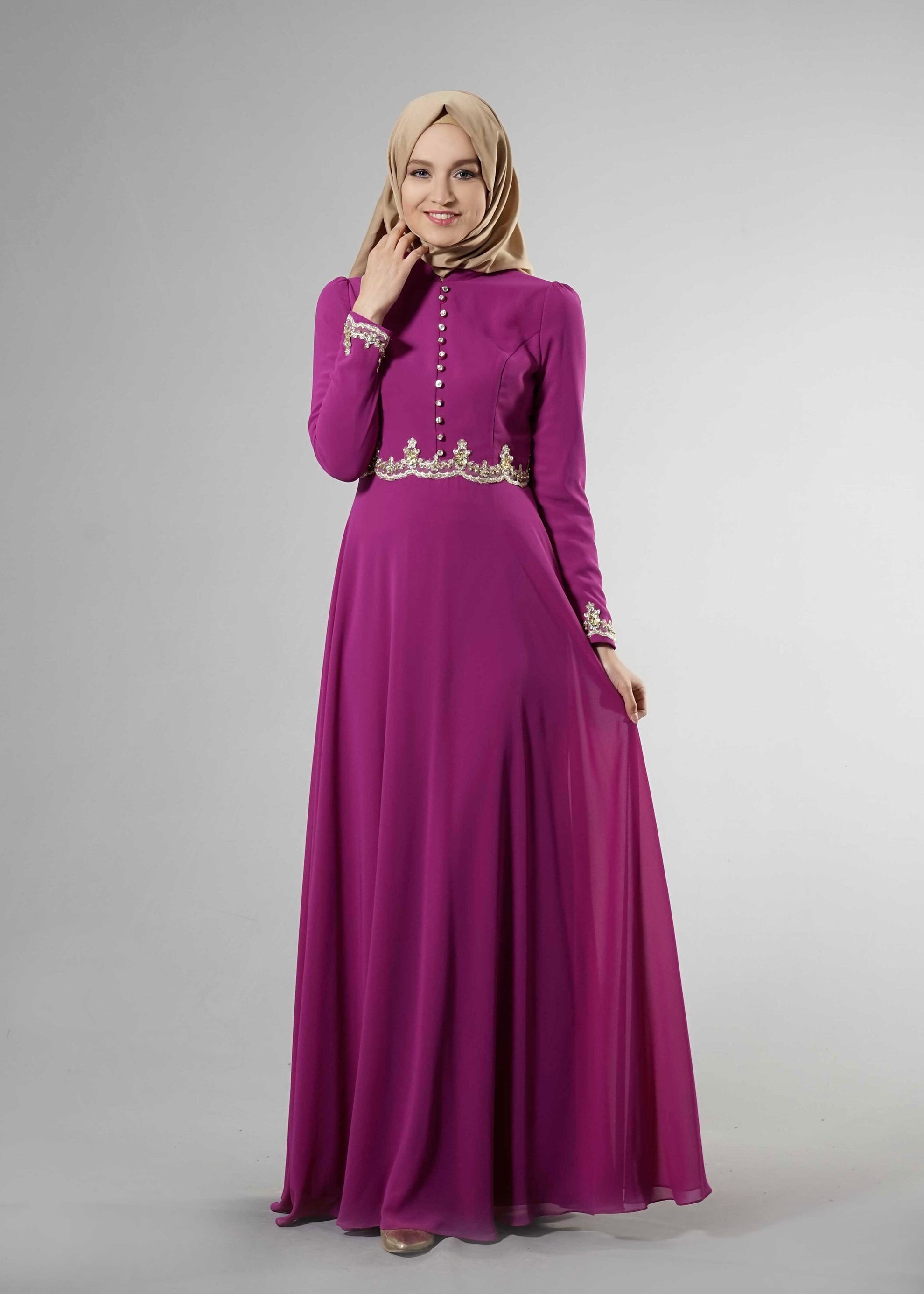 Tesettür giyim MOR TAŞ İŞLEME DETAYLI ŞİFON ABİYE ELBİSE 5250