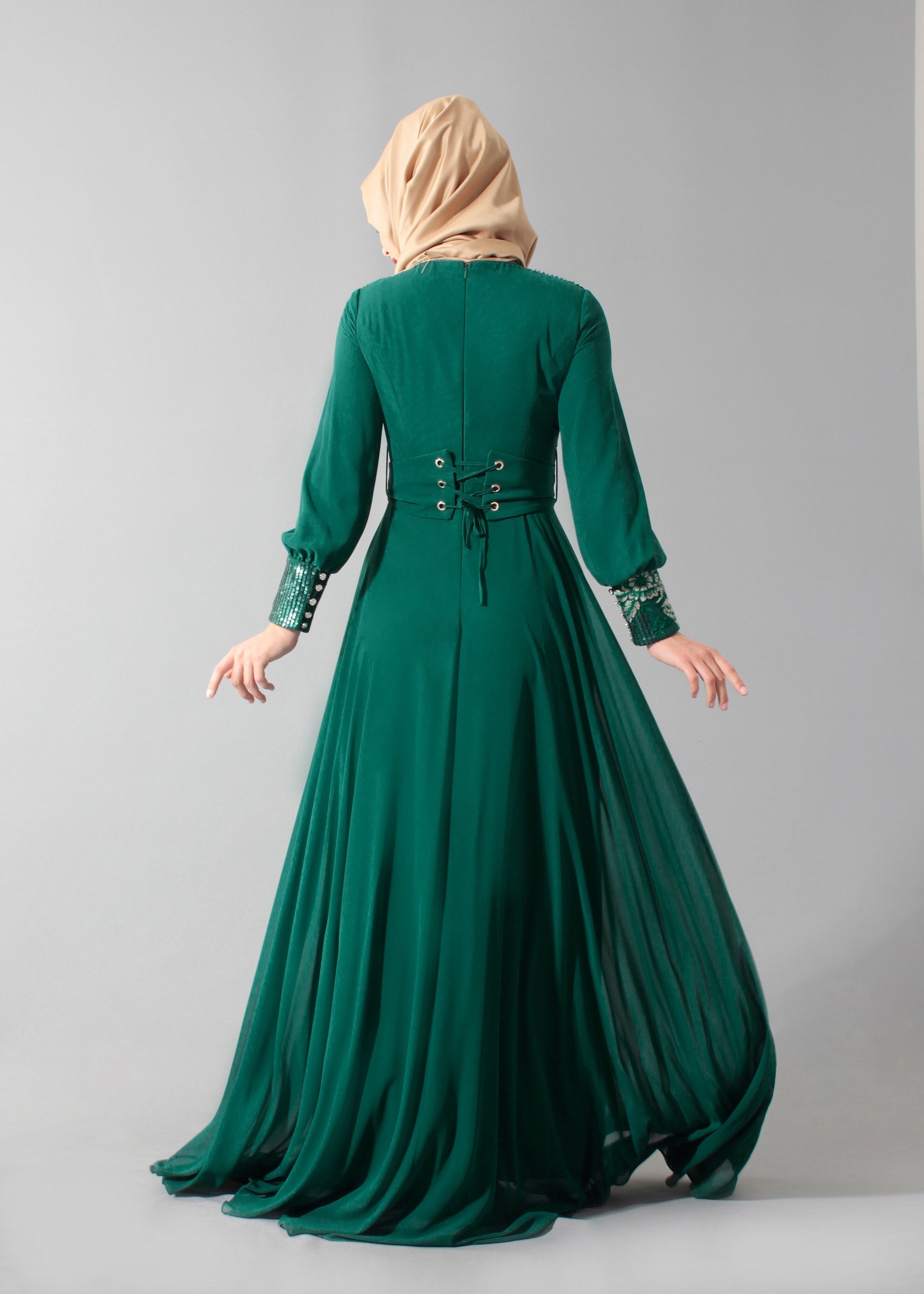 Tesettür giyim YEŞİL PUL PAYETLİ NAKIŞLI ABİYE ELBİSE 5252