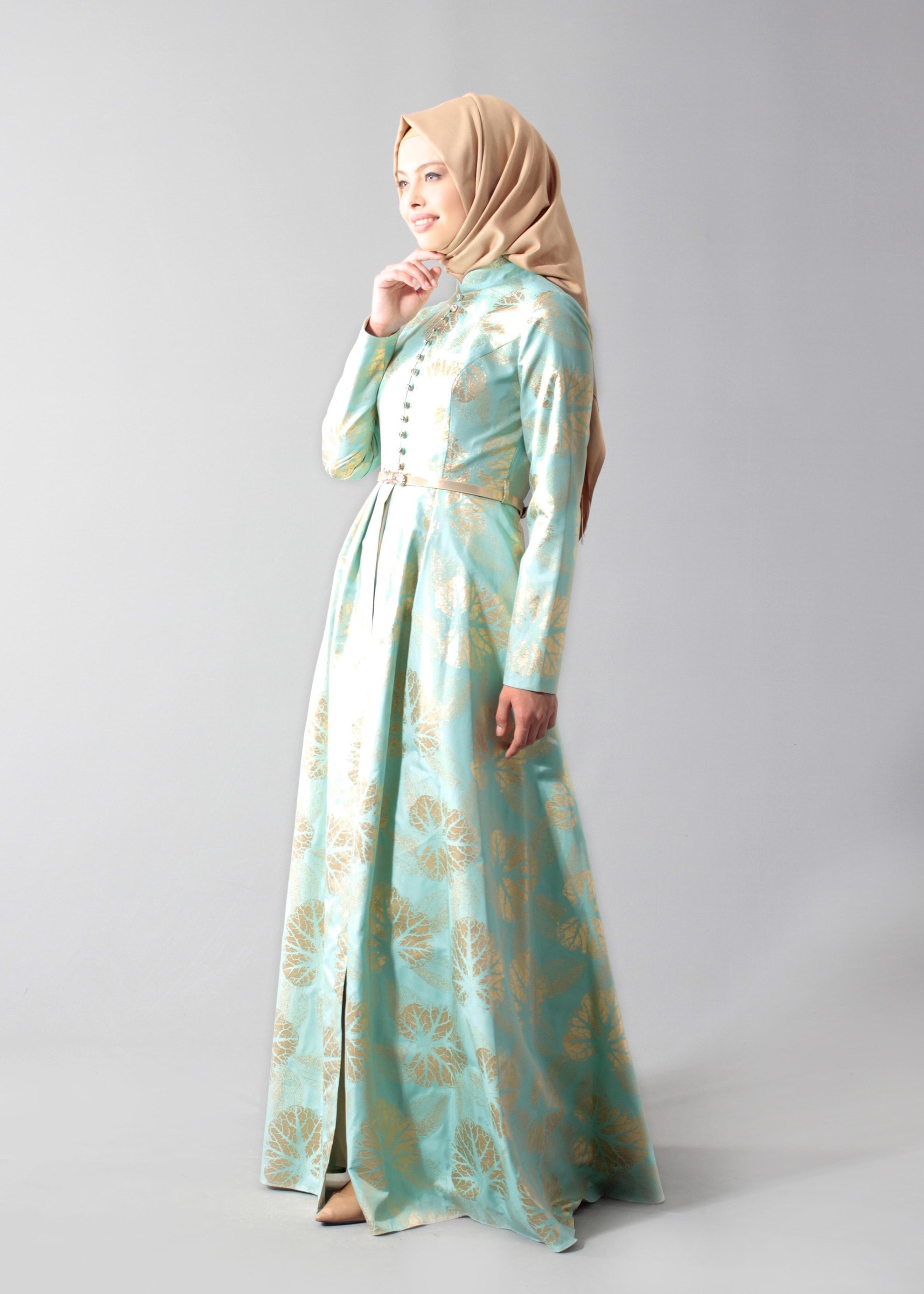 Tesettür giyim YEŞİL DESENLİ TAŞ DETAYLI ABİYE ELBİSE 5284