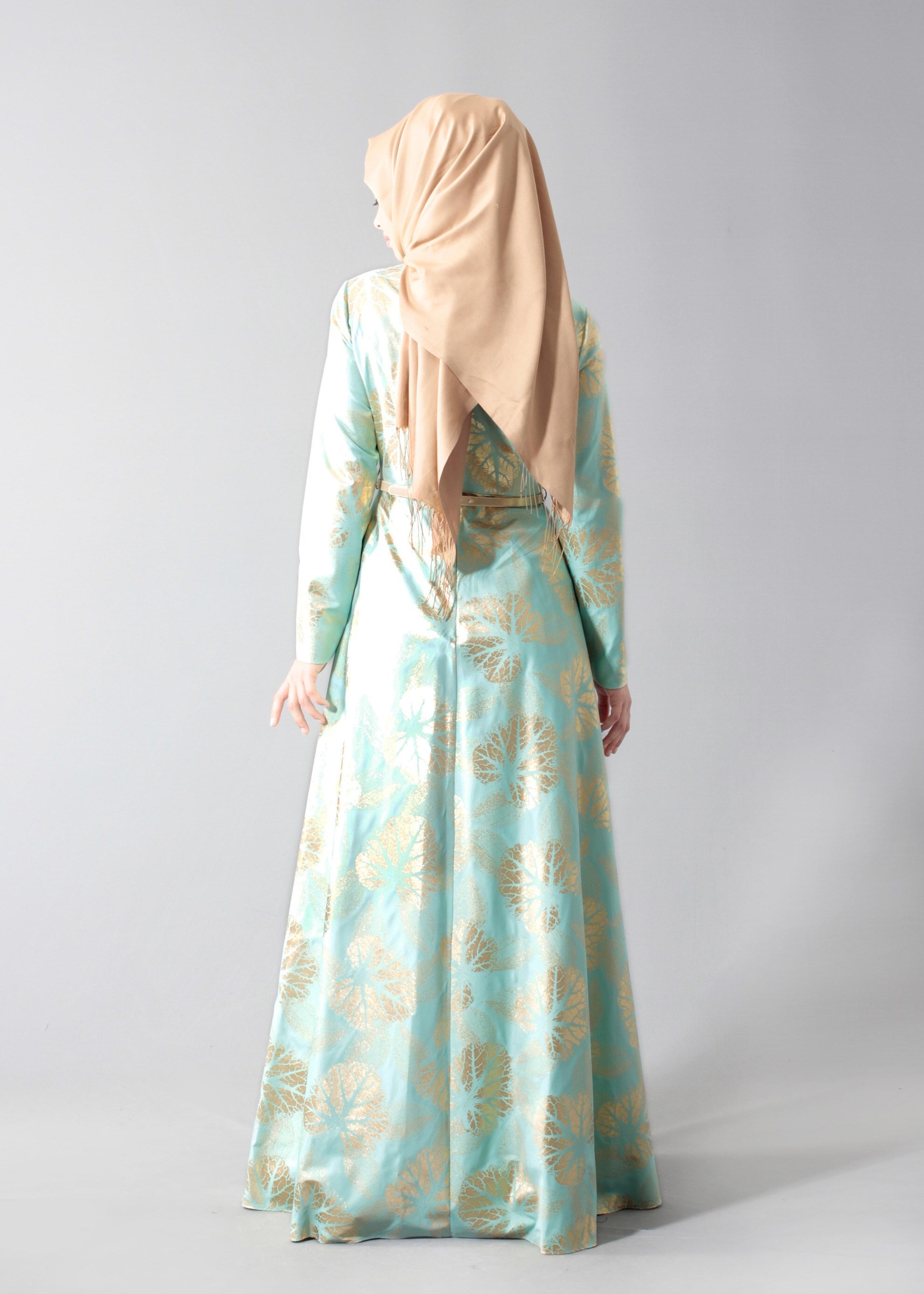 Tesettür giyim YEŞİL DESENLİ TAŞ DETAYLI ABİYE ELBİSE 5284