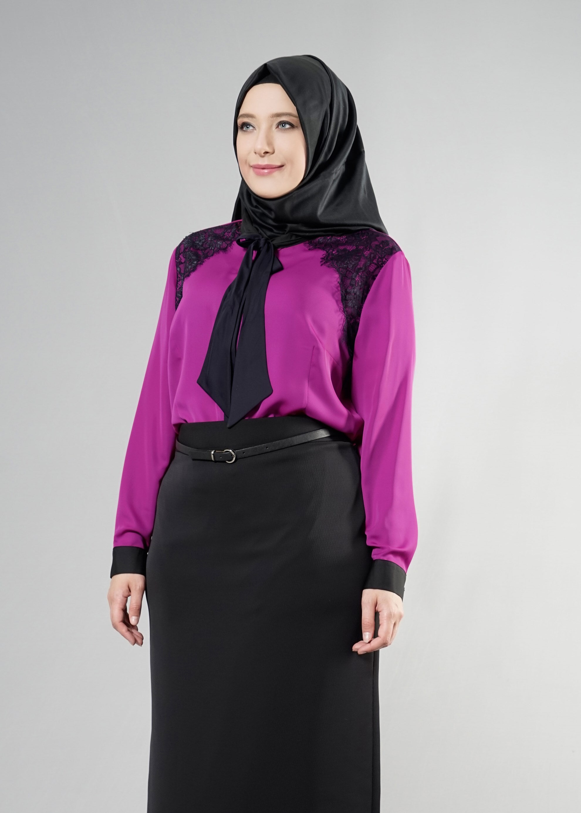 Vêtements hijab POURPRE BLOUSE BRODÉE DÉTAIL COL NOUÉ 2565