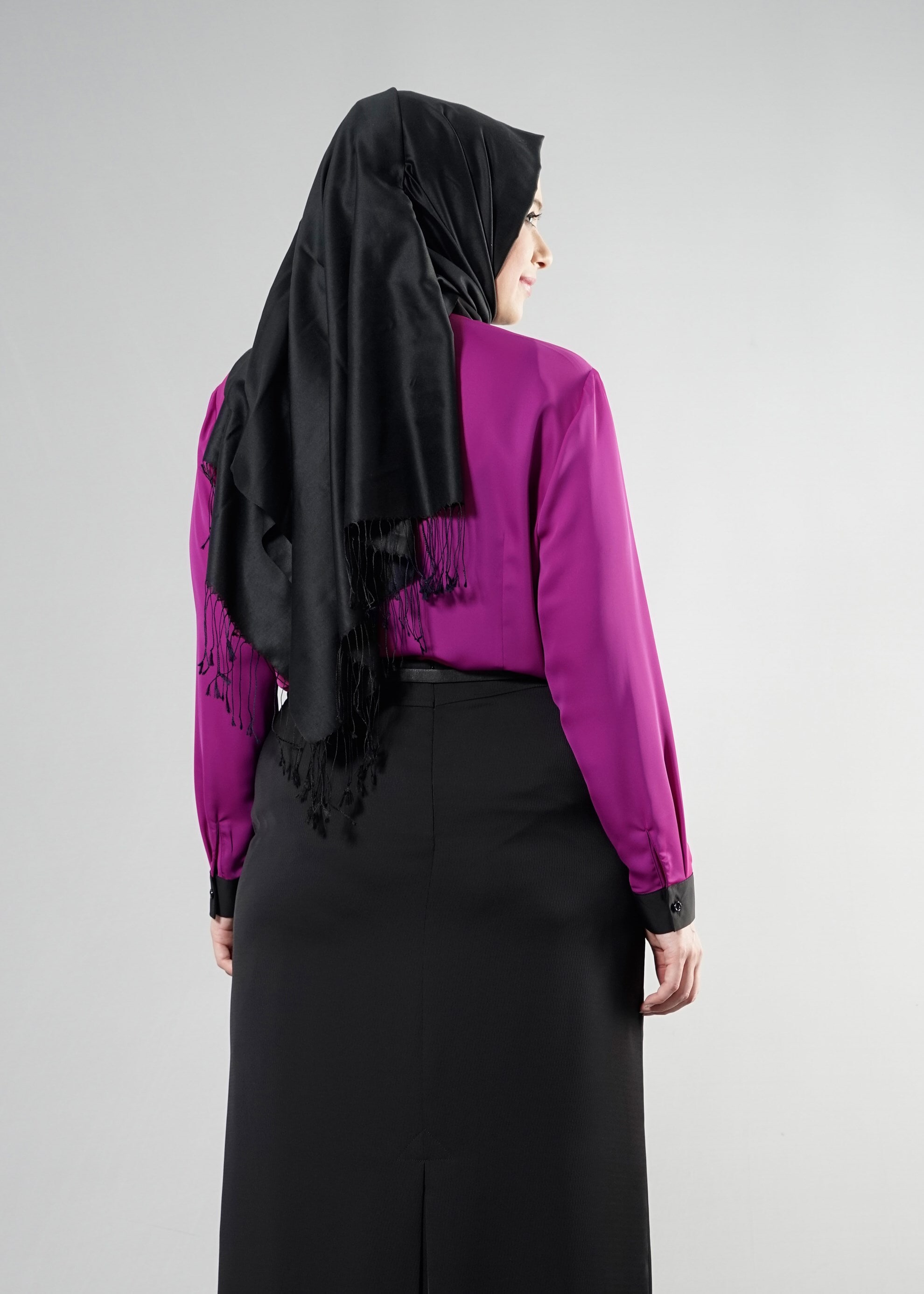 Vêtements hijab POURPRE BLOUSE BRODÉE DÉTAIL COL NOUÉ 2565
