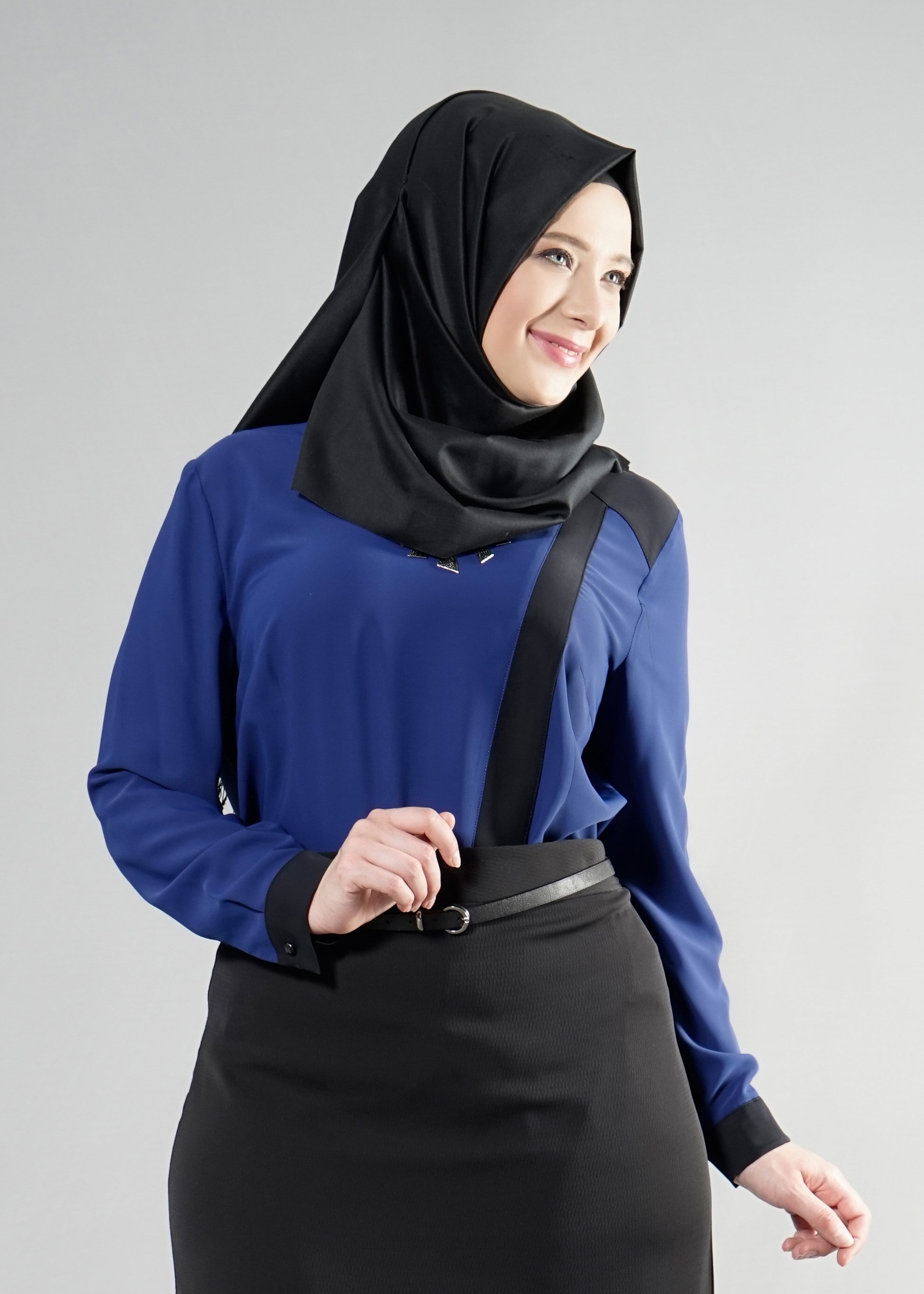 Tesettür giyim LACİVERT 2566 Lora Tesettür Bluz 44/48 TEK42