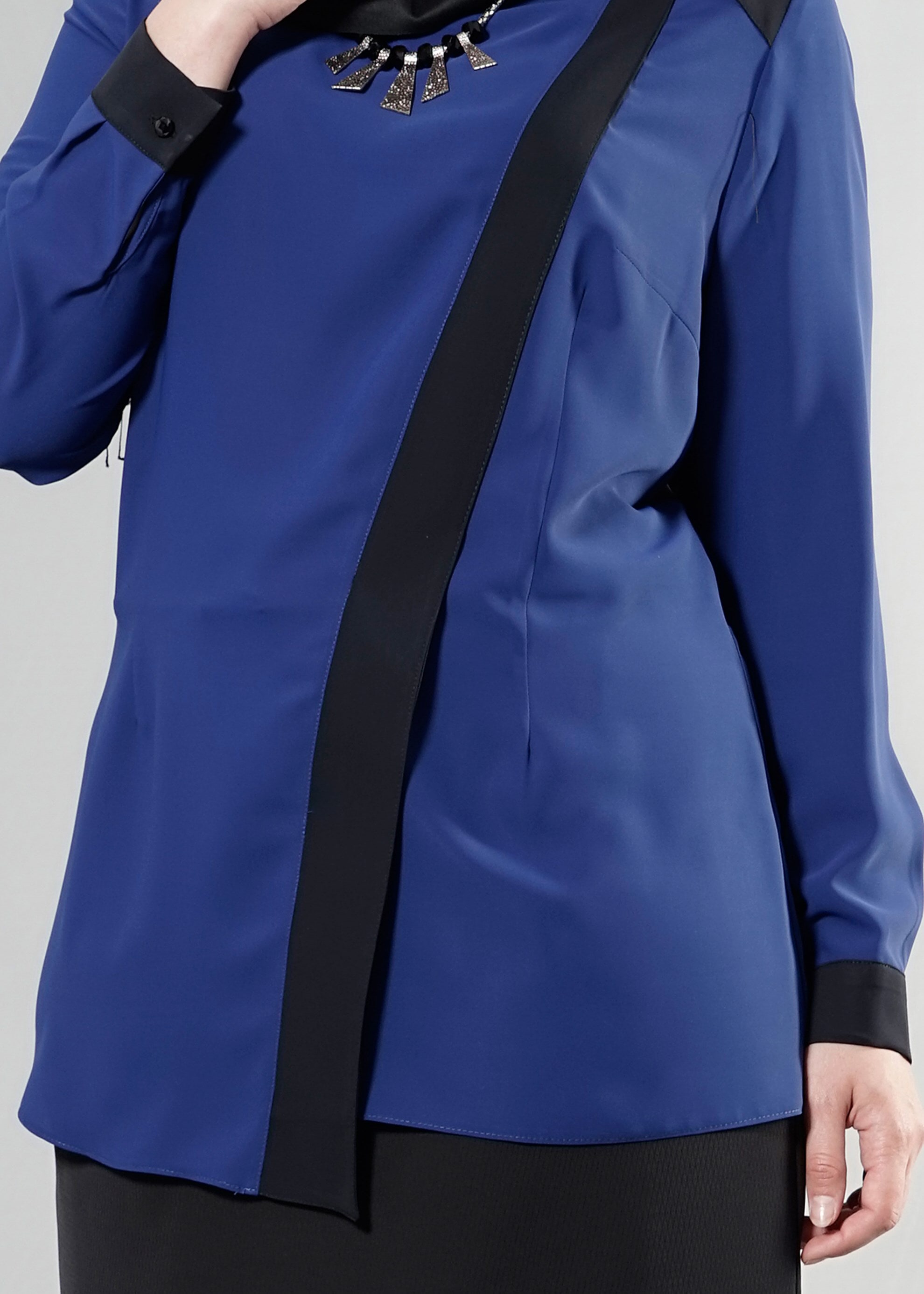 Tesettür giyim LACİVERT 2566 Lora Tesettür Bluz 44/48 TEK42