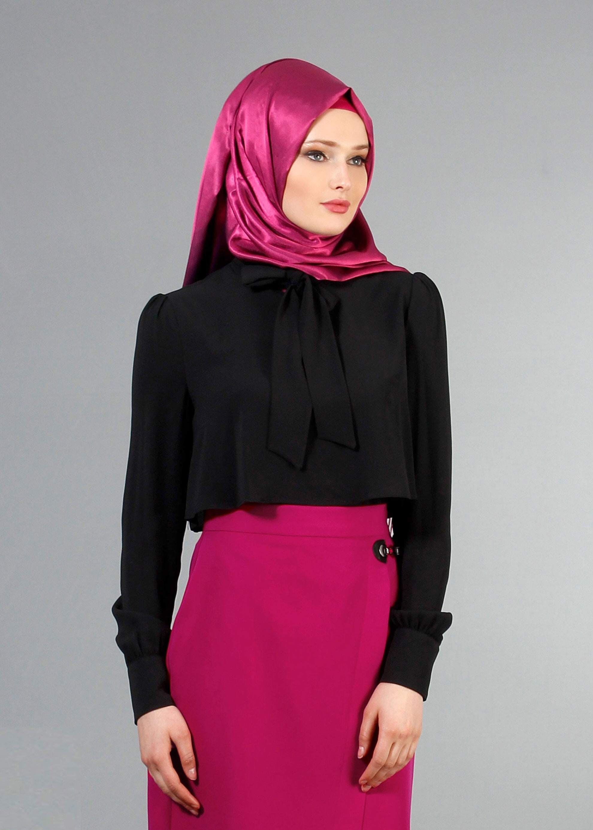 Tesettür giyim SİYAH 4232 Nişantaşı Tesettür Bluz 36/44(38/40) TEK38