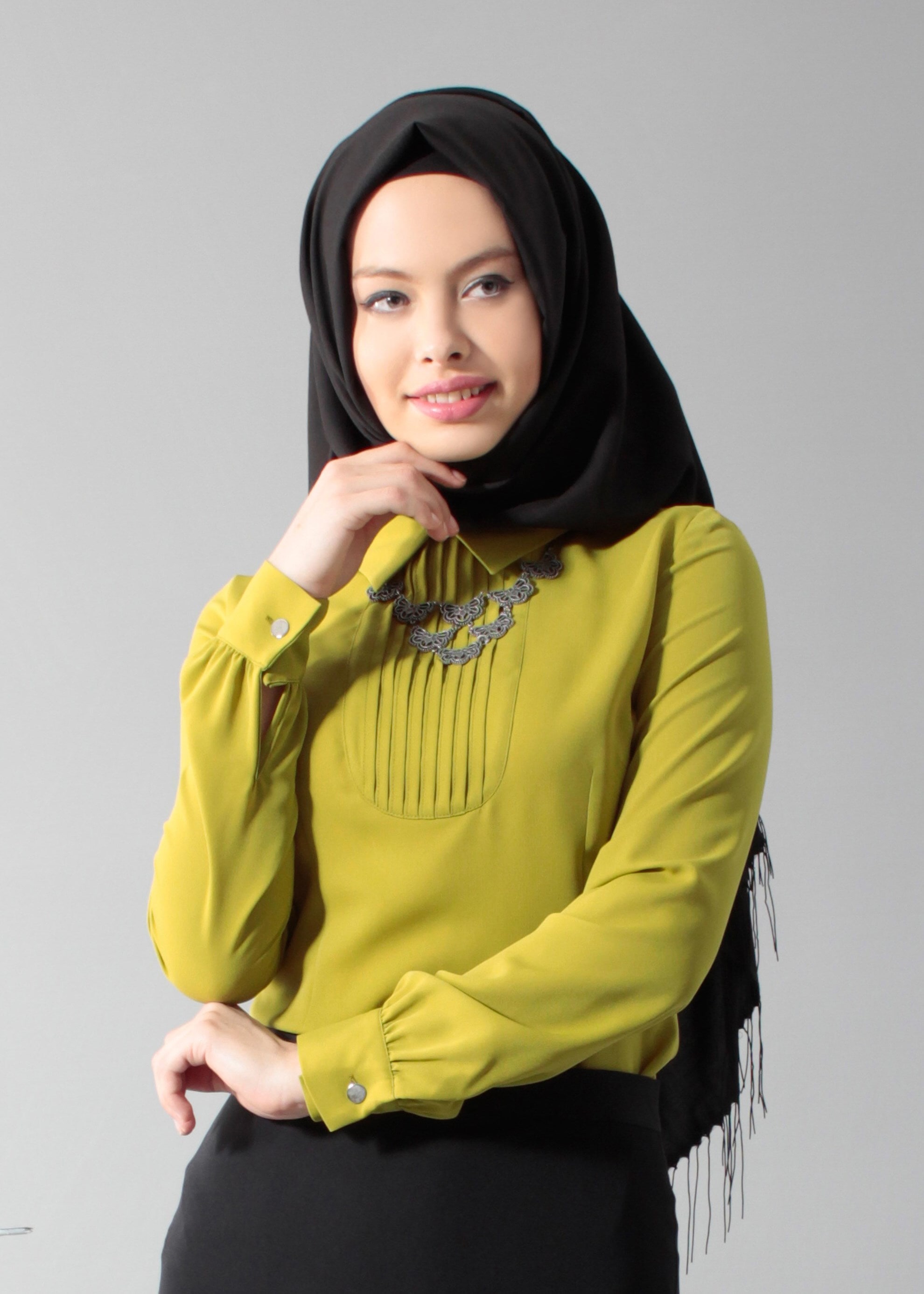 Tesettür giyim YEŞİL MANŞETLERİ BAĞLAMALI GÖMLEK YAKA BLUZ 4346