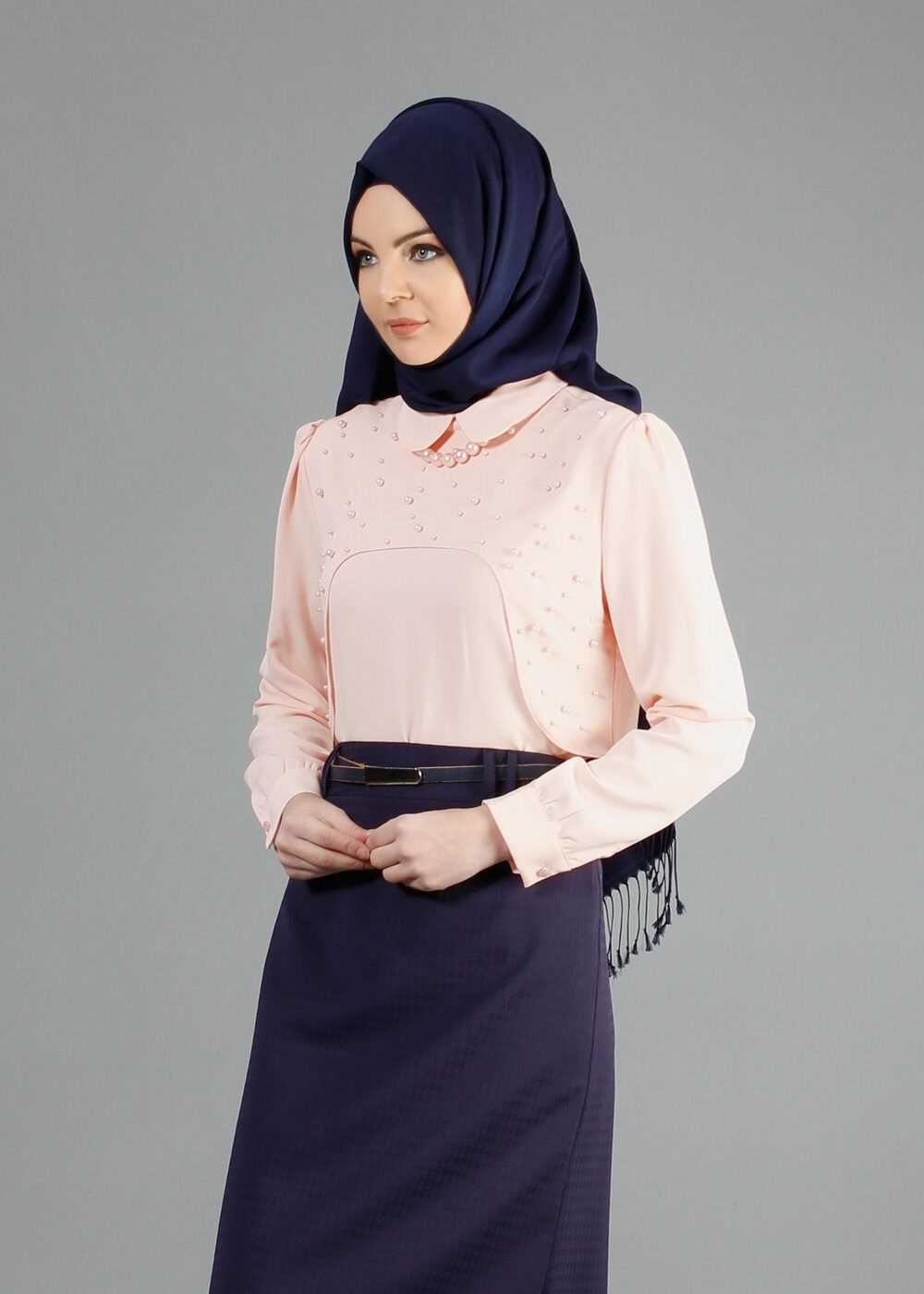 Tesettür giyim PUDRA ÖNÜ İNCİ İŞLEMELİ BLUZ 4409