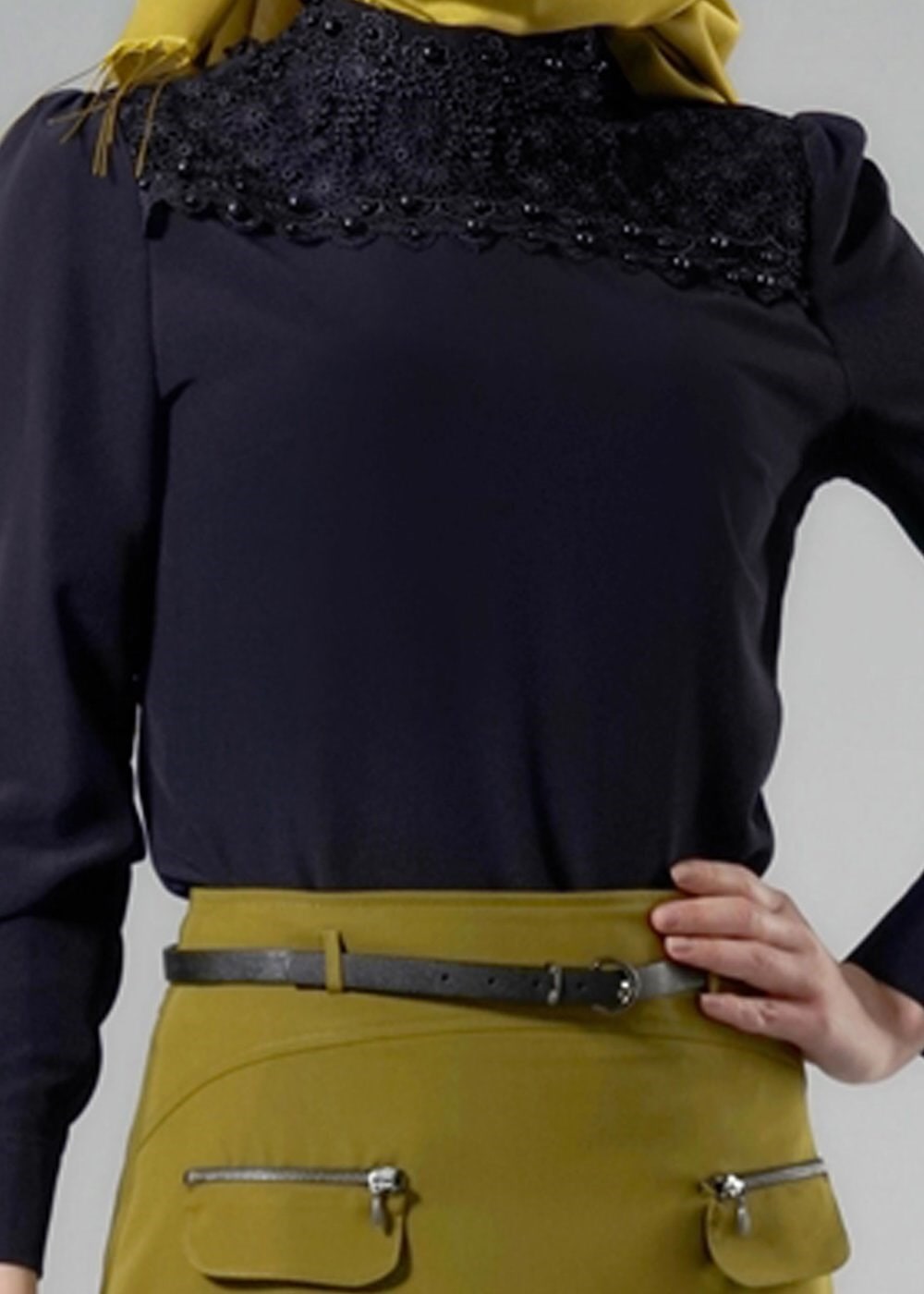 Tesettür giyim LACİVERT İŞLEMELİ İNCİ DETAYLI BLUZ 4427