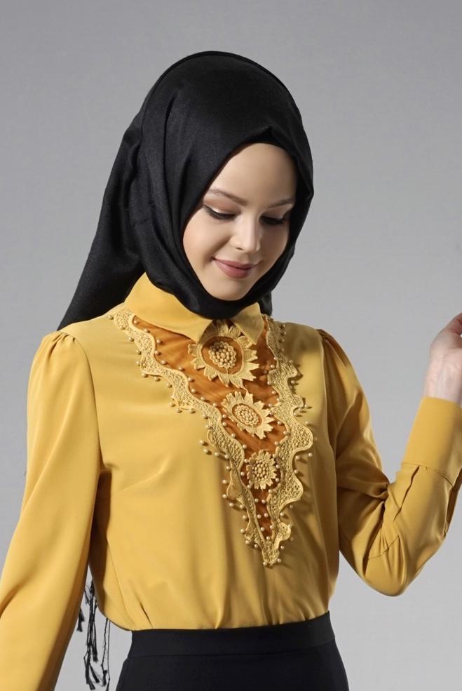 Tesettür giyim SARI NAKIŞ İŞLEMELİ İNCİ DETAYLI BLUZ 4431 - ALVİNA