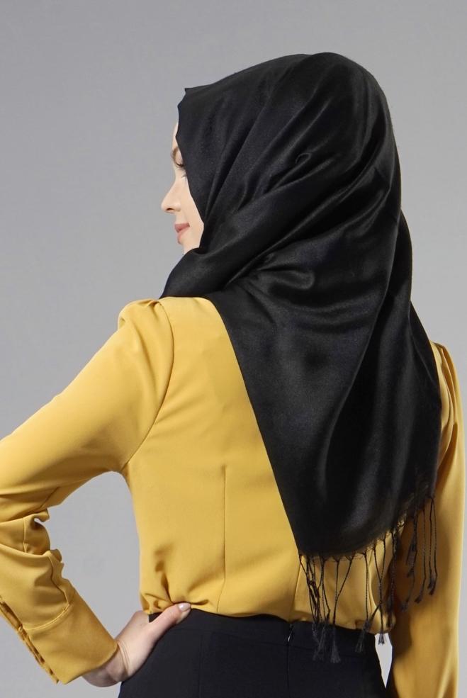 Tesettür giyim SARI NAKIŞ İŞLEMELİ İNCİ DETAYLI BLUZ 4431 - ALVİNA