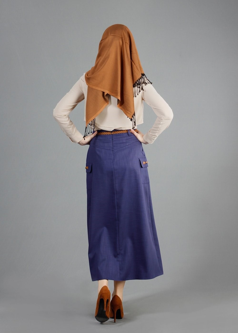 Tesettür giyim BEJ TAŞ DÜĞMELİ BLUZ 4435