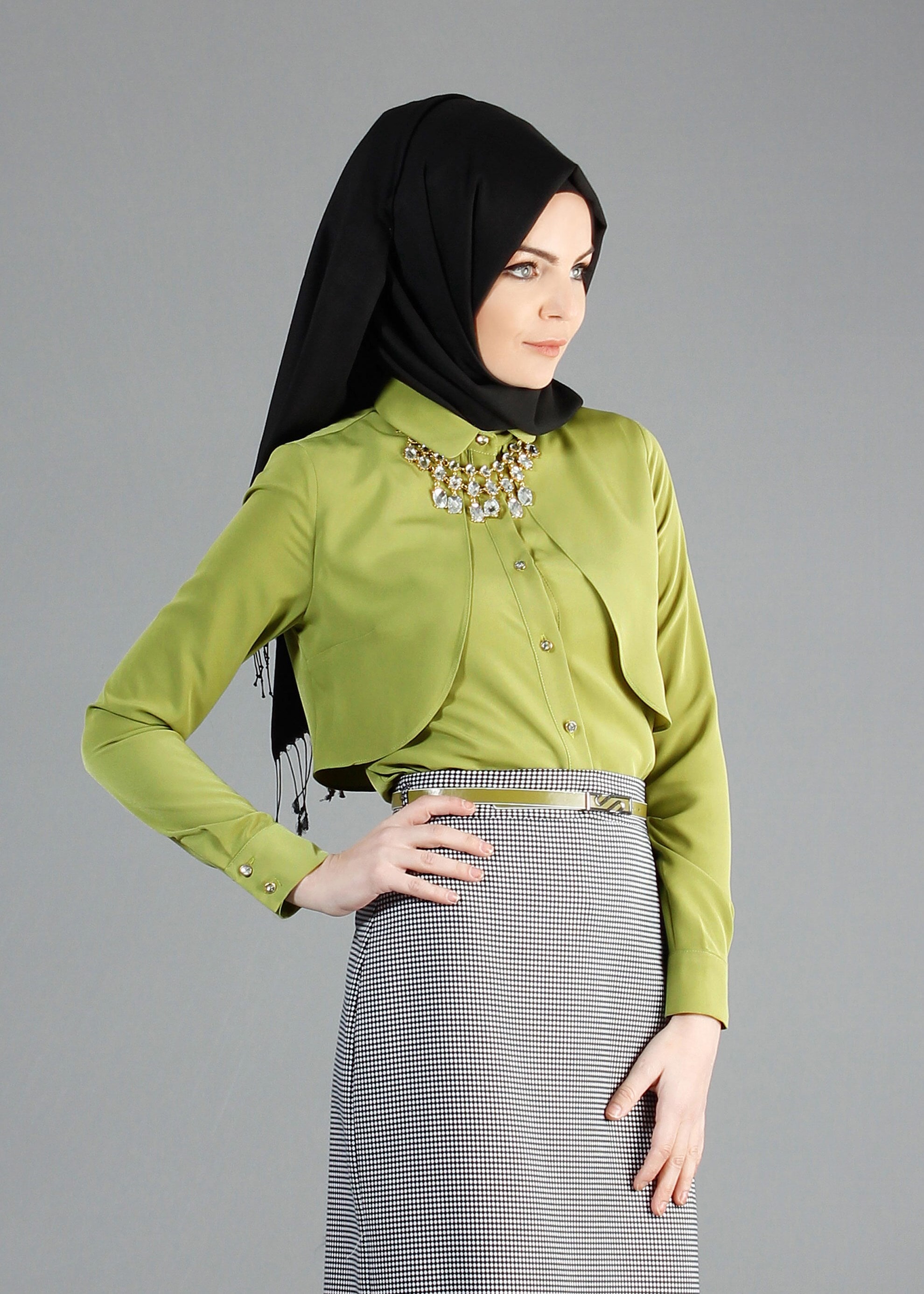 Tesettür giyim HAKİ TAŞ DÜĞMELİ BLUZ 4435