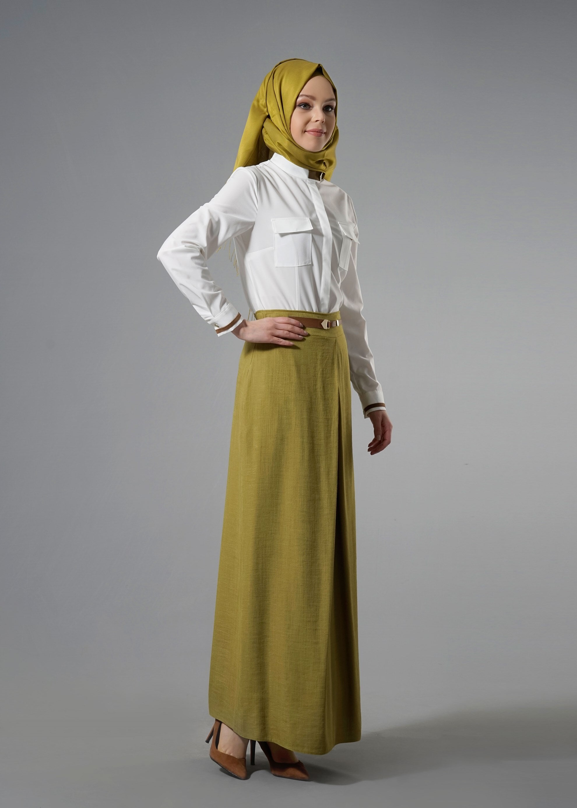 Tesettür giyim BEYAZ CEP DETAYLI GİZLİ DÜĞMELİ BLUZ 4442