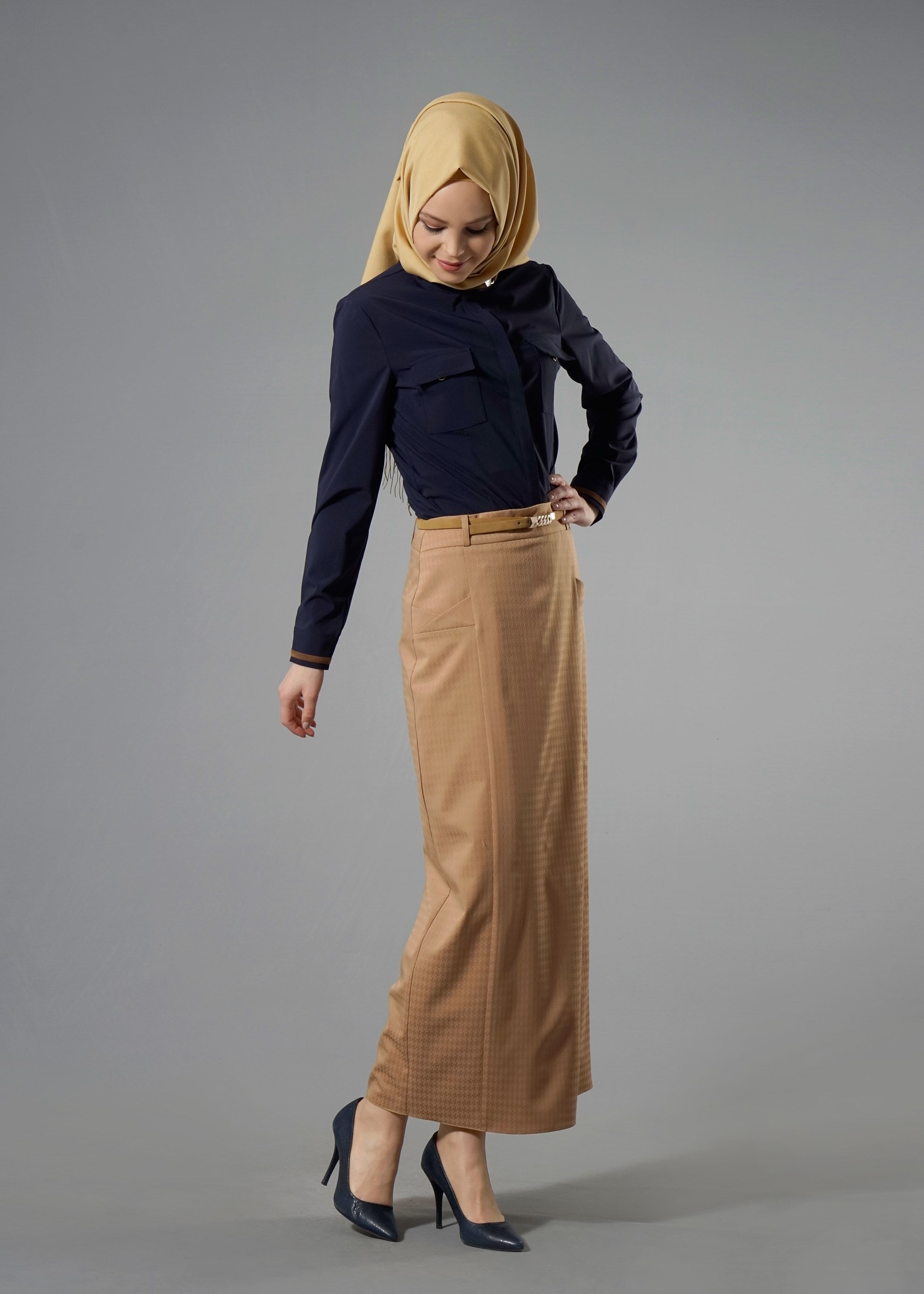 Tesettür giyim LACİVERT CEP DETAYLI GİZLİ DÜĞMELİ BLUZ 4442