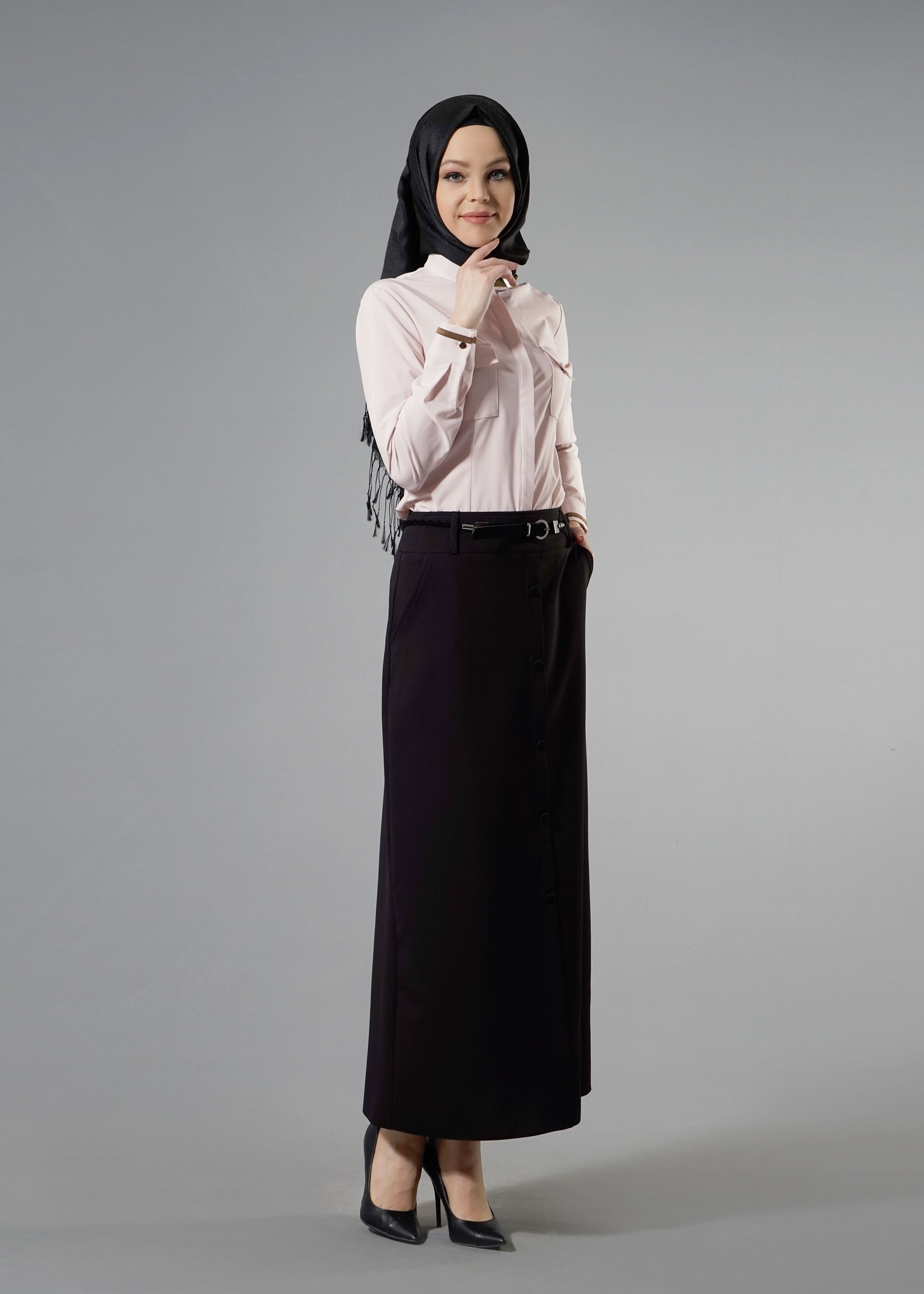 Tesettür giyim BEJ CEP DETAYLI GİZLİ DÜĞMELİ BLUZ 4442