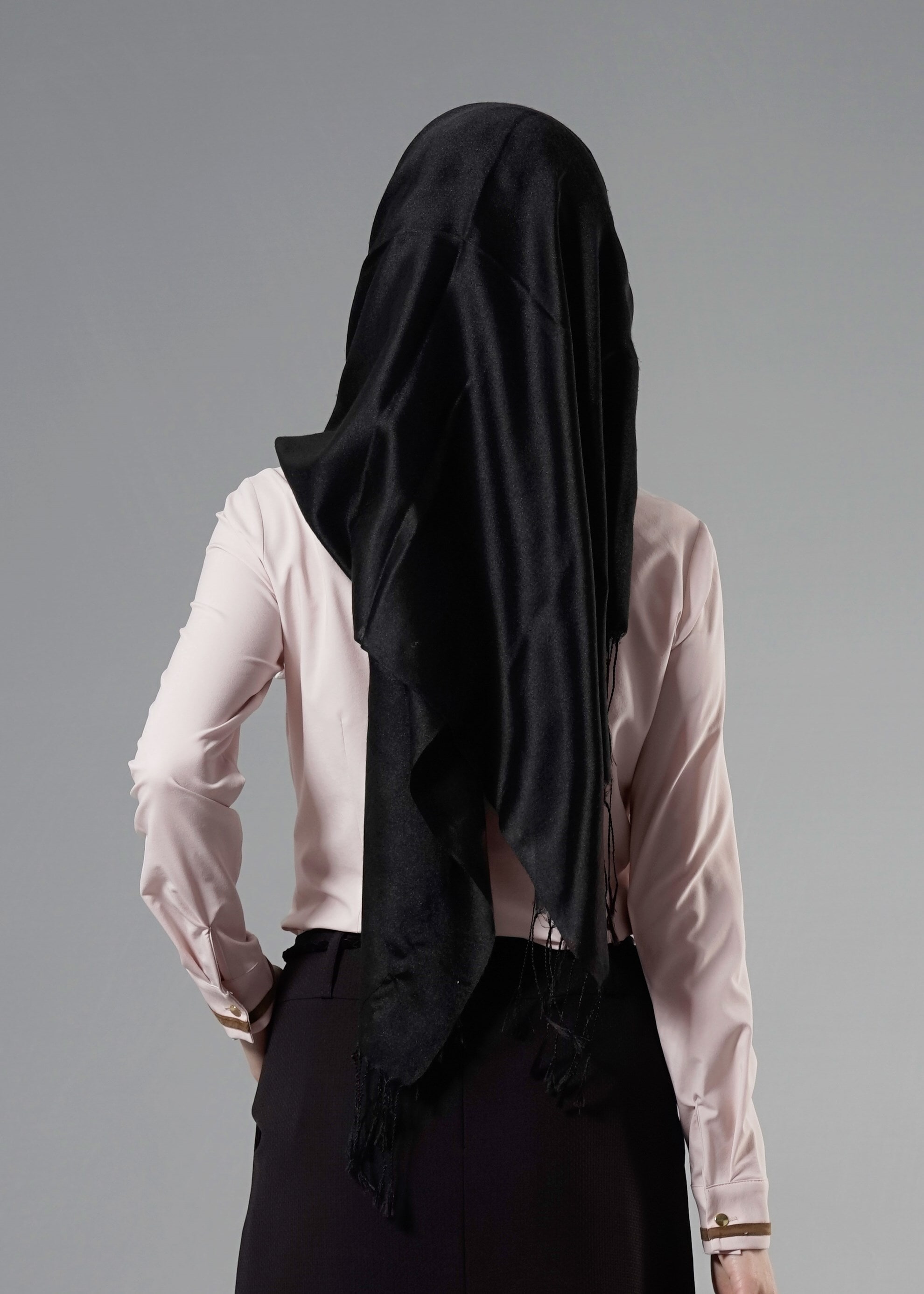 Tesettür giyim BEJ CEP DETAYLI GİZLİ DÜĞMELİ BLUZ 4442