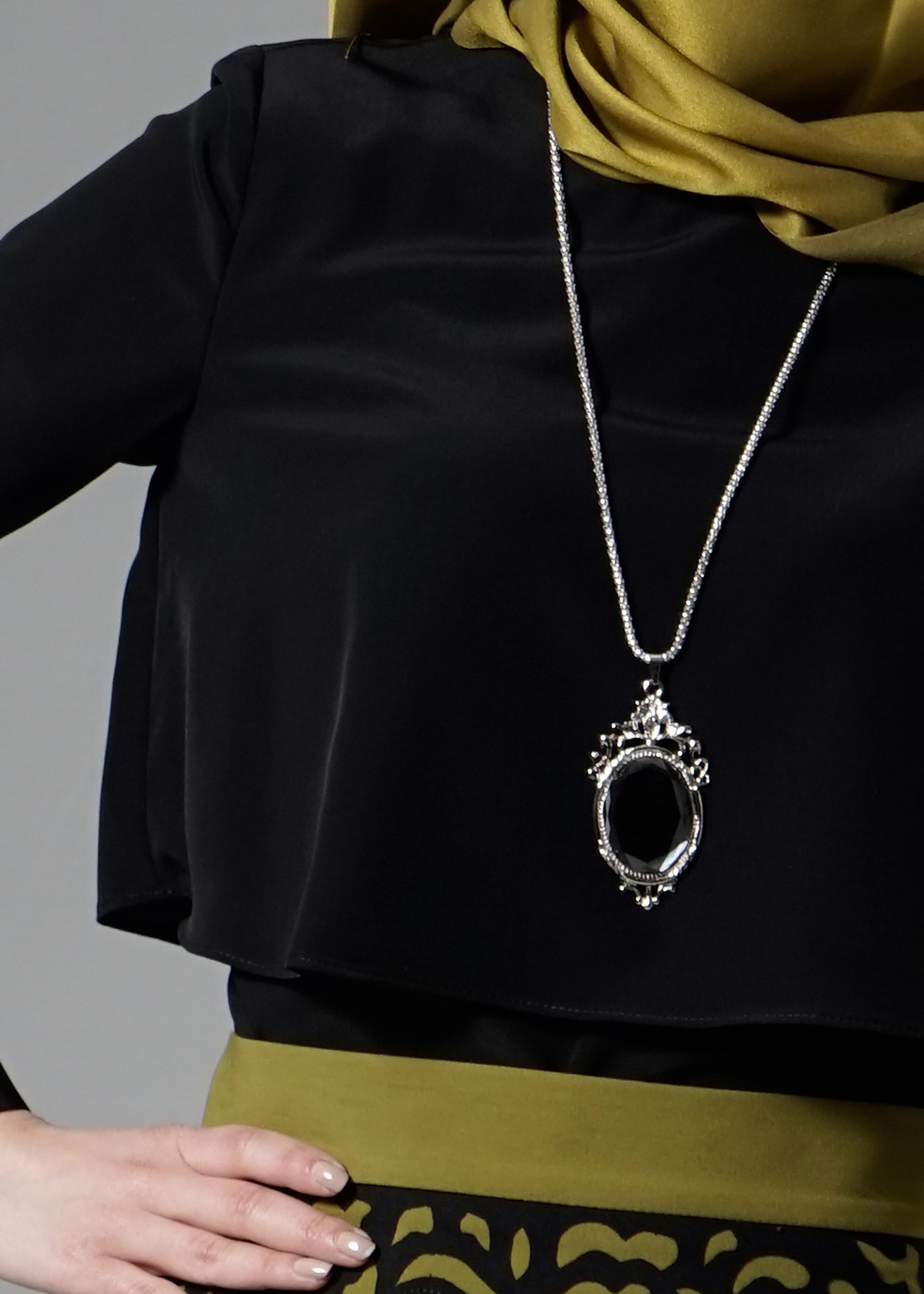 Tesettür giyim SİYAH 4443 New Loren Tesettür Bluz 36/44(38) TEK40