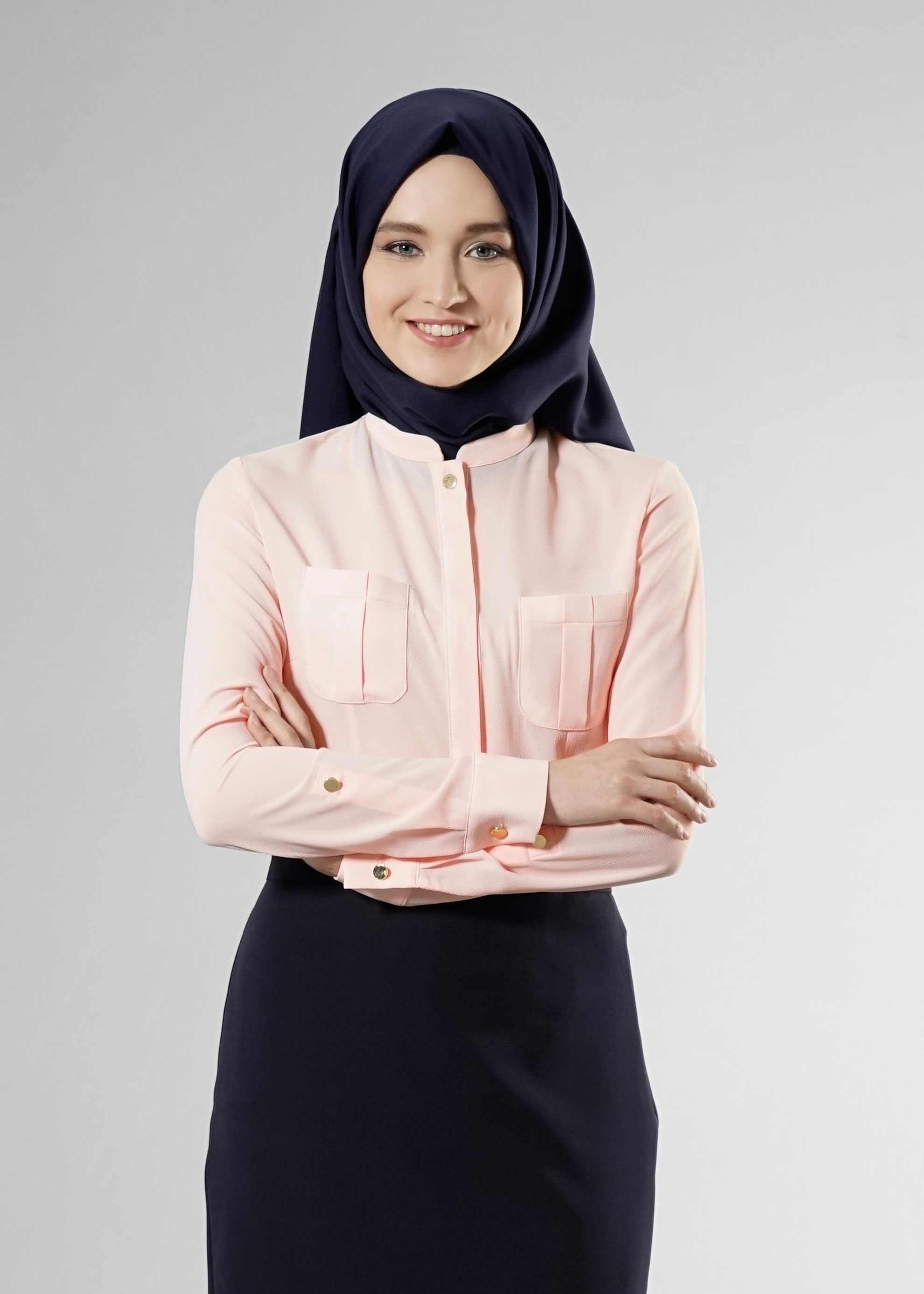 Tesettür giyim PUDRA CEP DETAYLI GİZLİ DÜĞMELİ BLUZ 4475