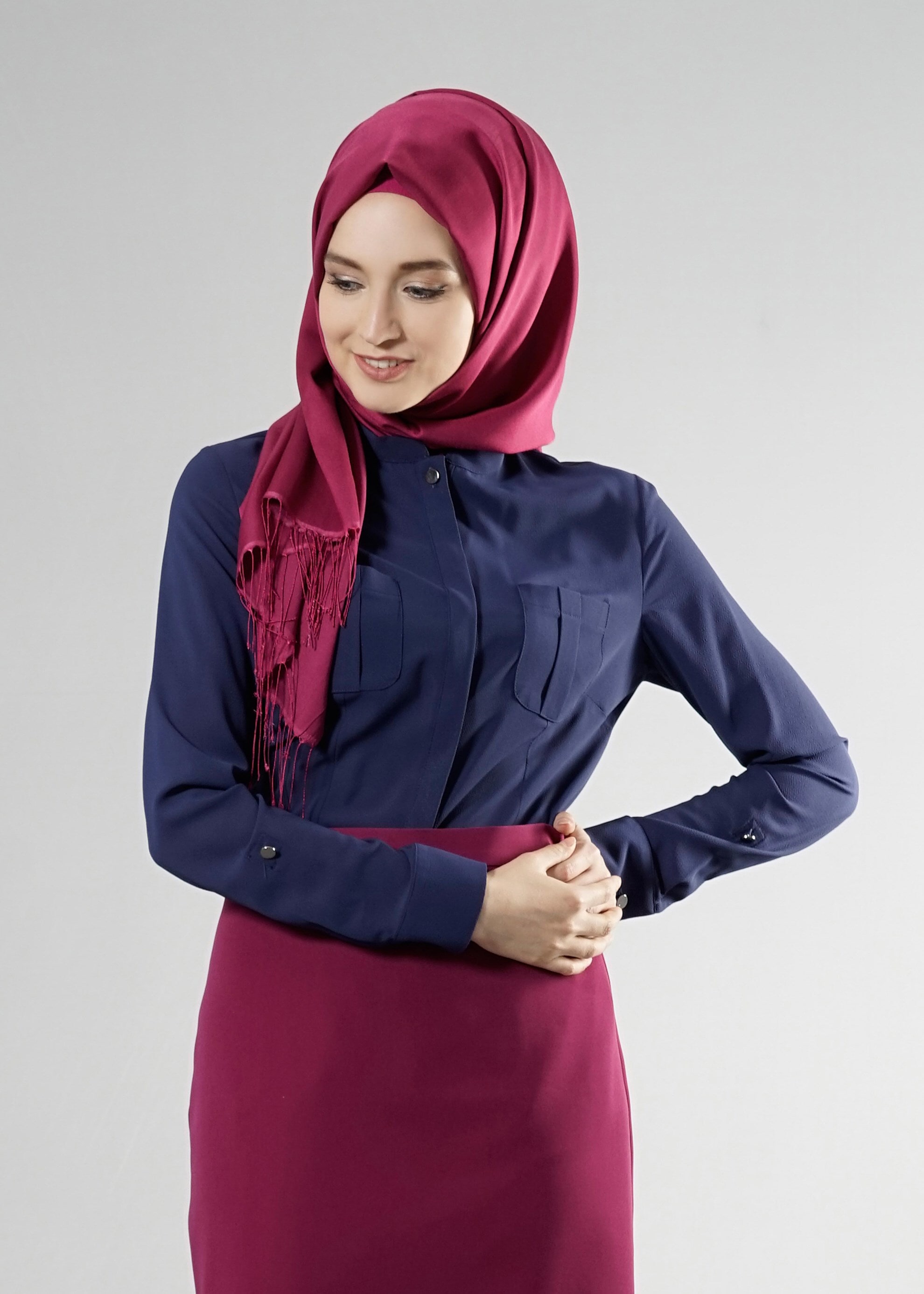 Tesettür giyim LACİVERT CEP DETAYLI GİZLİ DÜĞMELİ BLUZ 4475