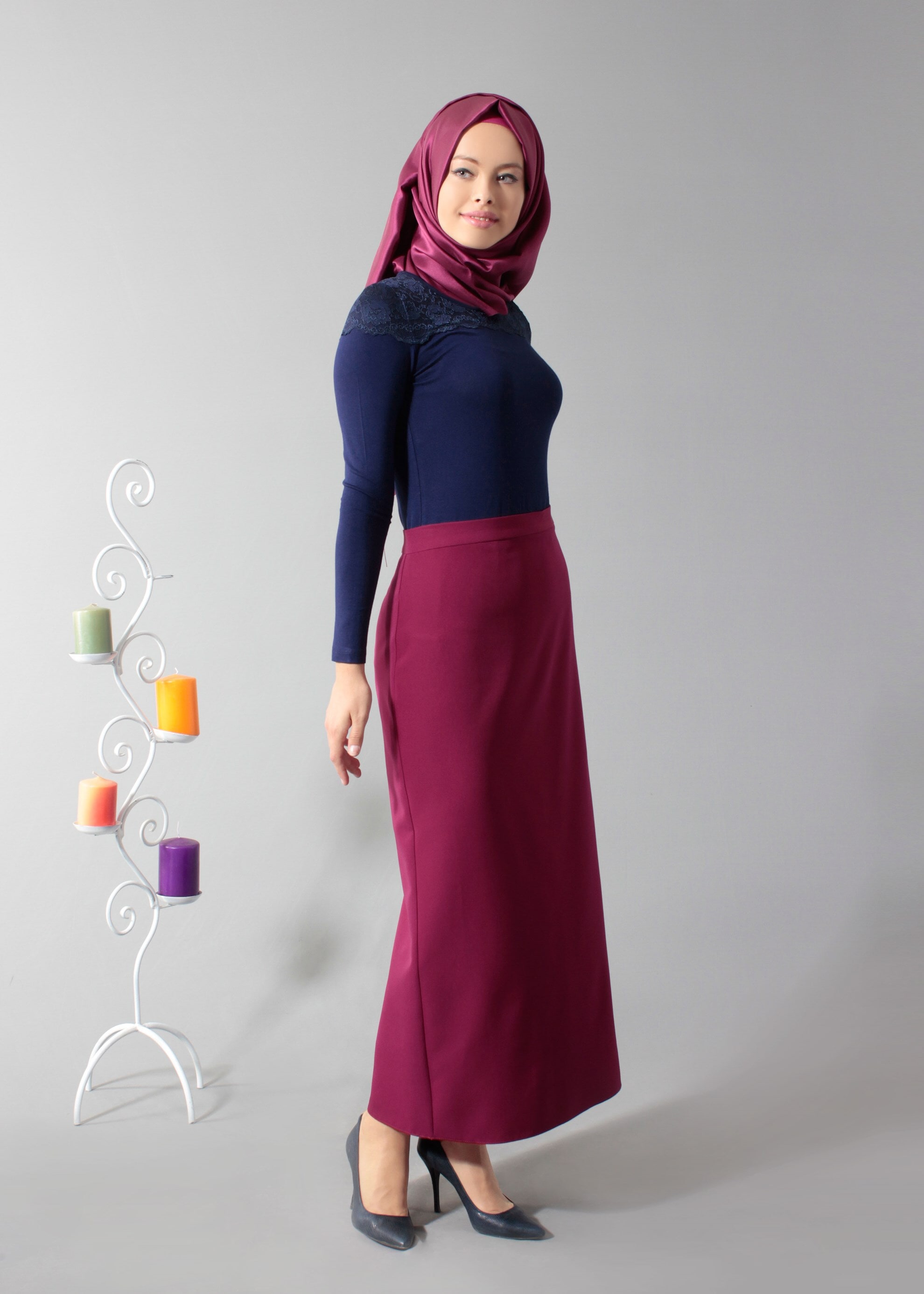 Tesettür giyim LACİVERT NAKIŞ DETAYLI BLUZ 4562