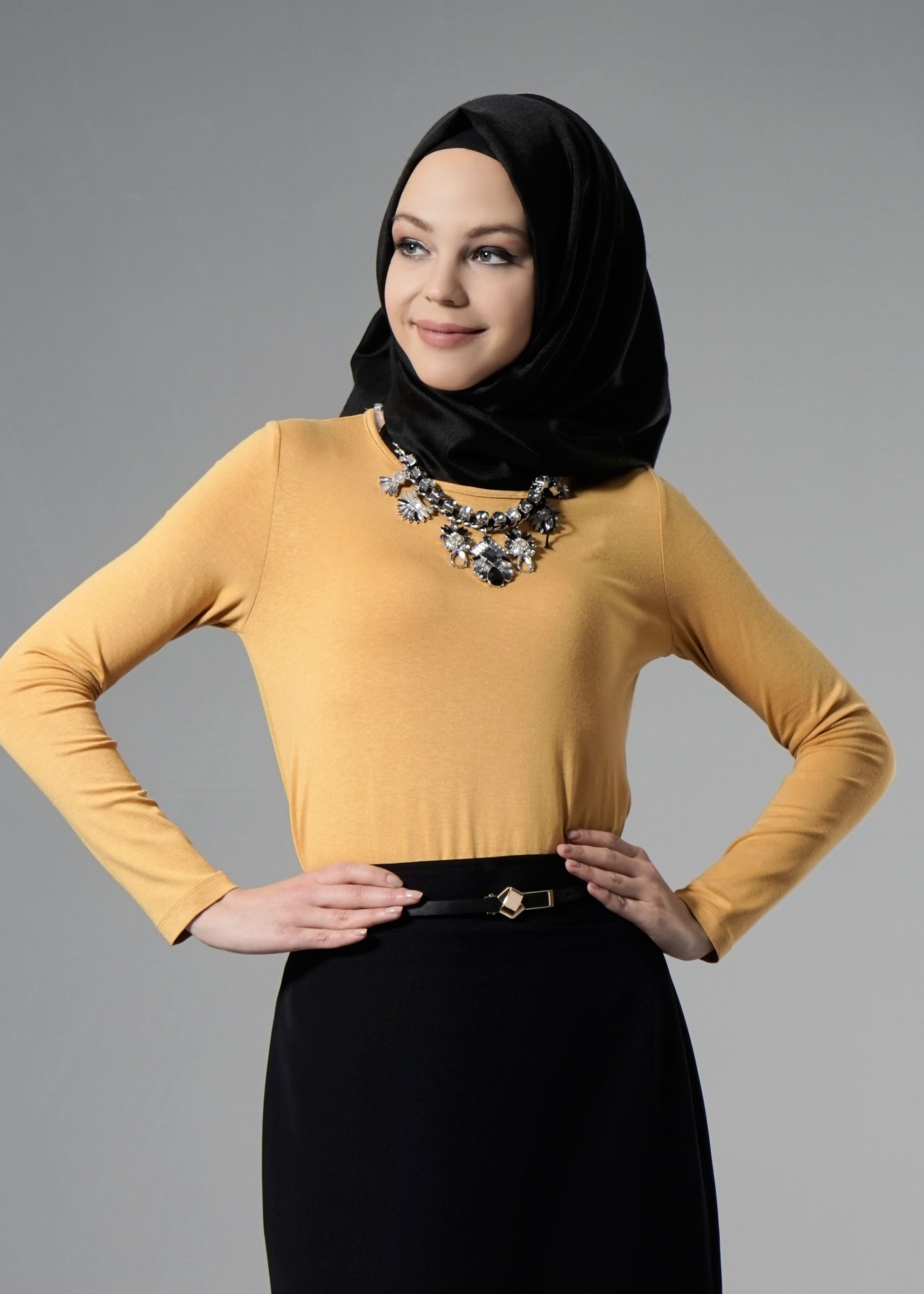 Tesettür giyim SARI 4565 New Viscon Lycra Tesettür Bluz 38/46