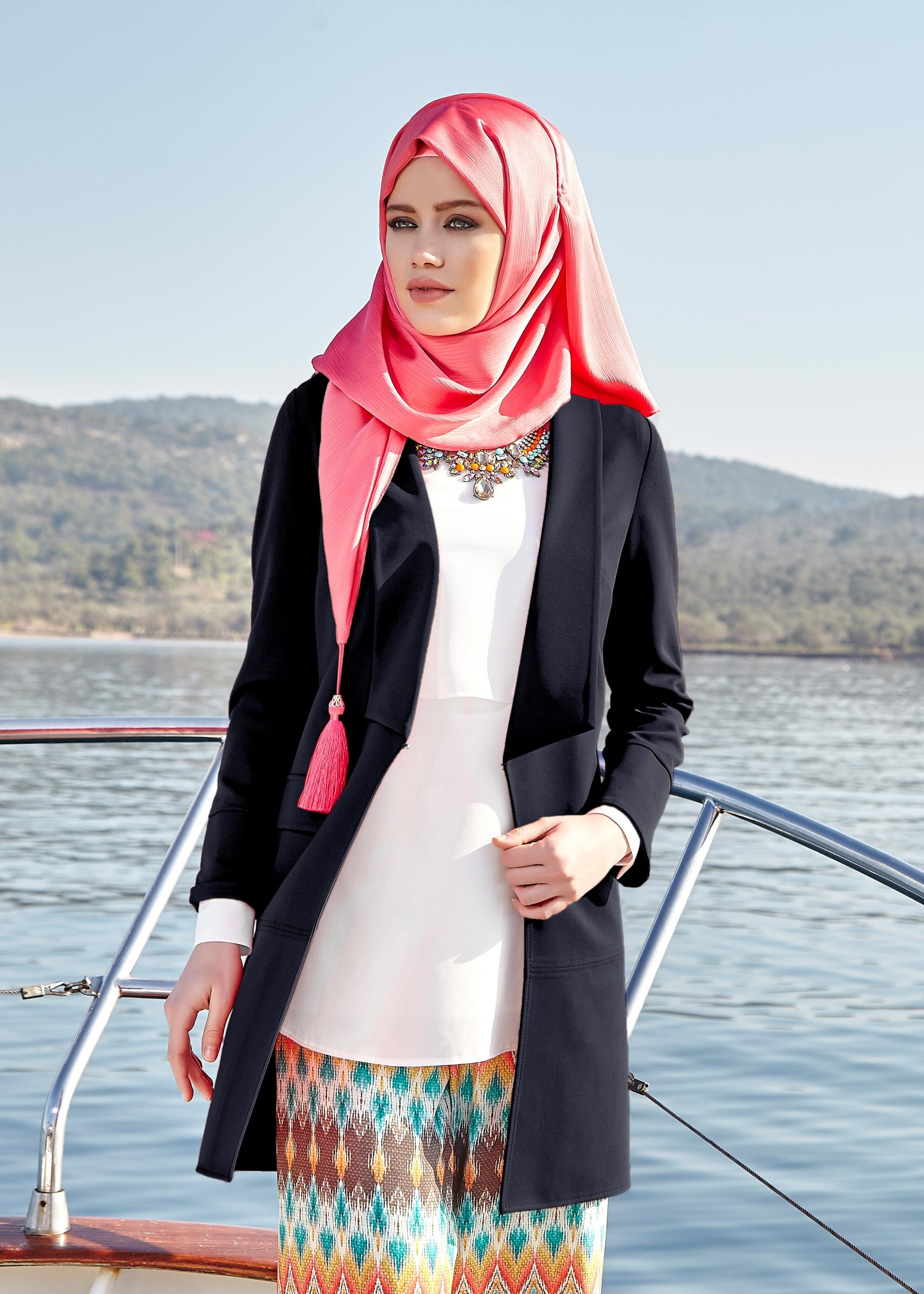 Tesettür giyim SİYAH 4444 Dilma Tesettür Ceket 36/44(38-40) TEK42