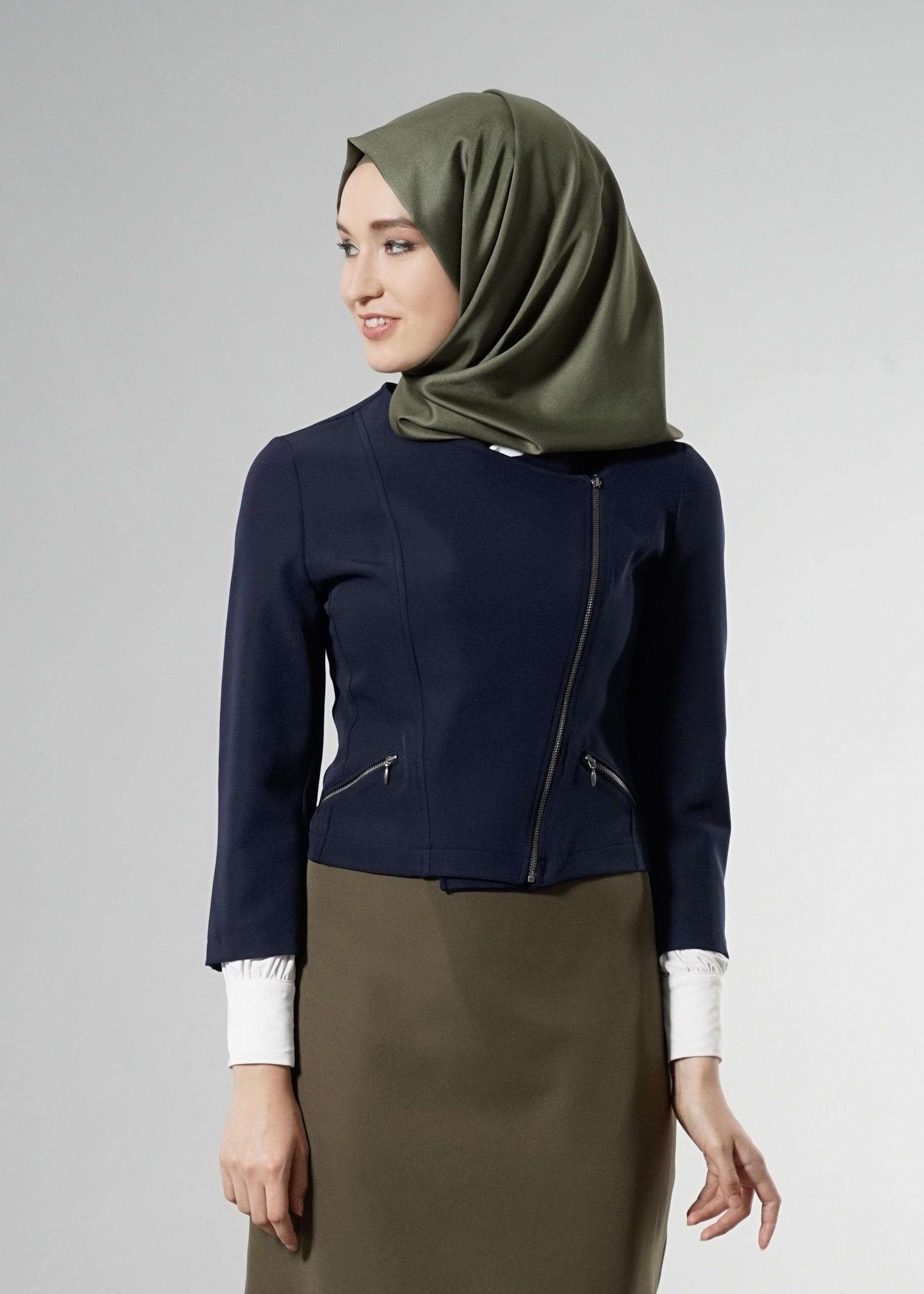 Vêtements hijab BLEU MARINE 4517 Dilma Tesettür 43551 Ceket 36/42(38)