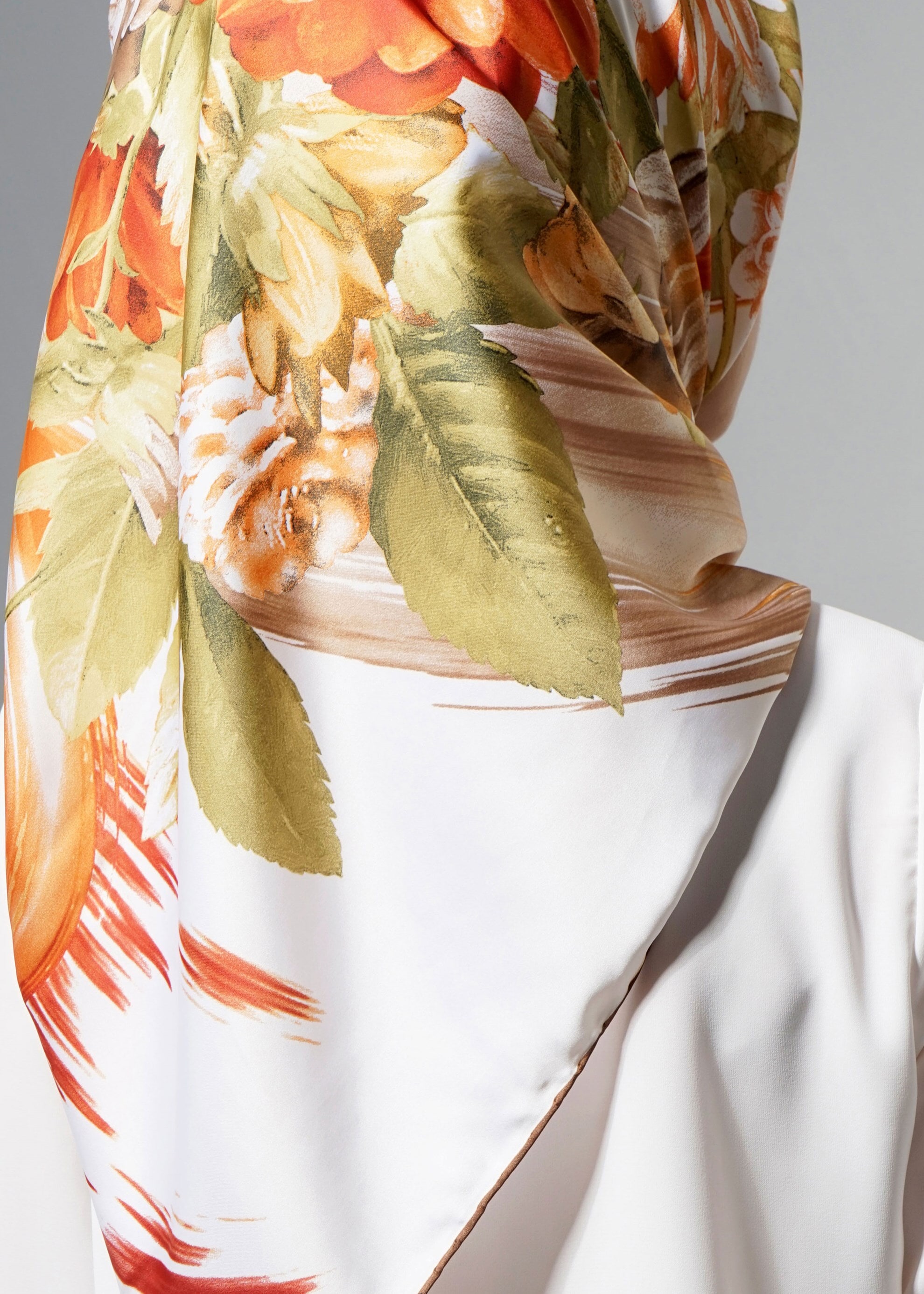 Tesettür giyim BEJ 12607 ALVİNA DESENLİ EŞARP