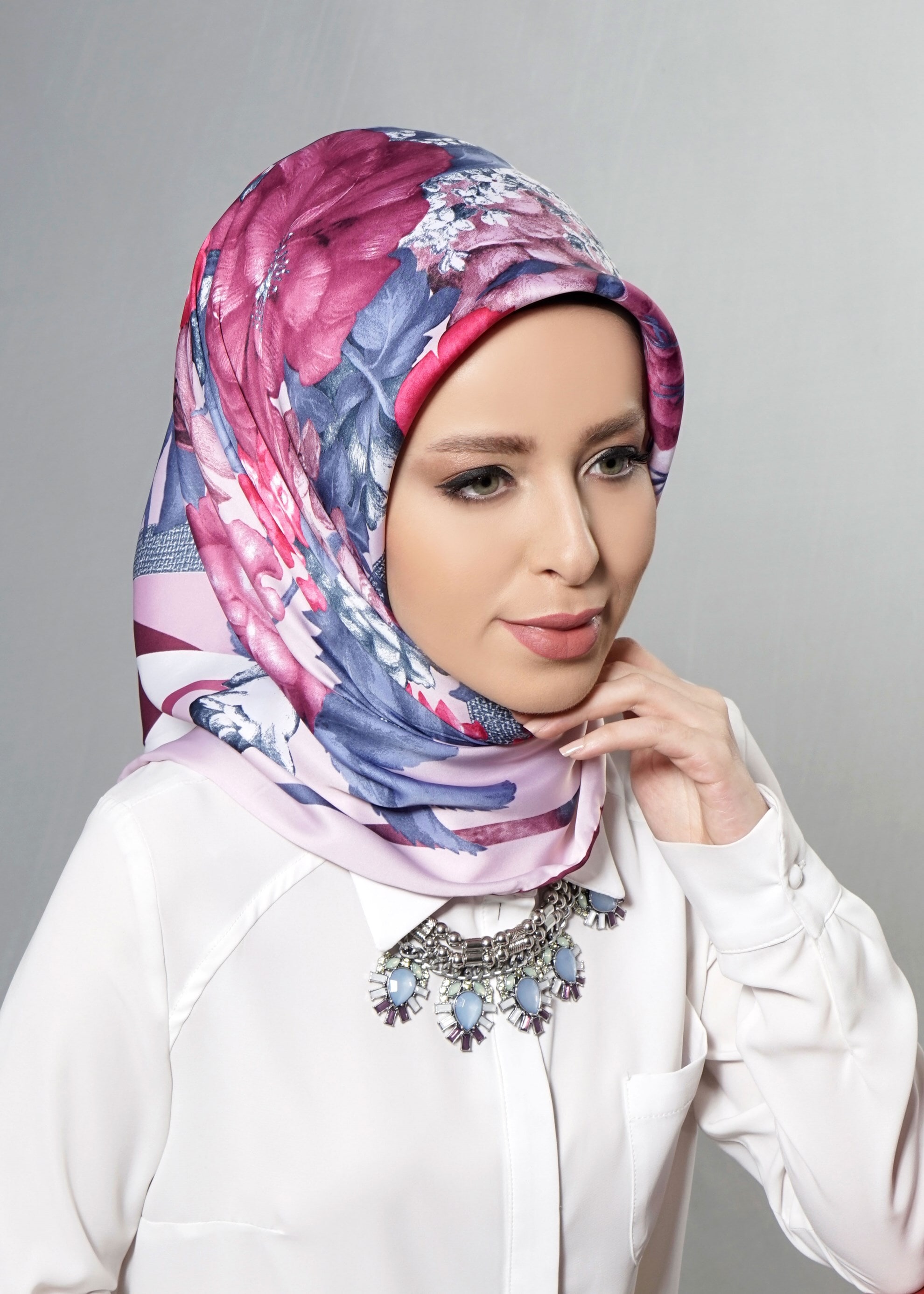 Tesettür giyim PUDRA 12608 ALVİNA DESENLİ EŞARP