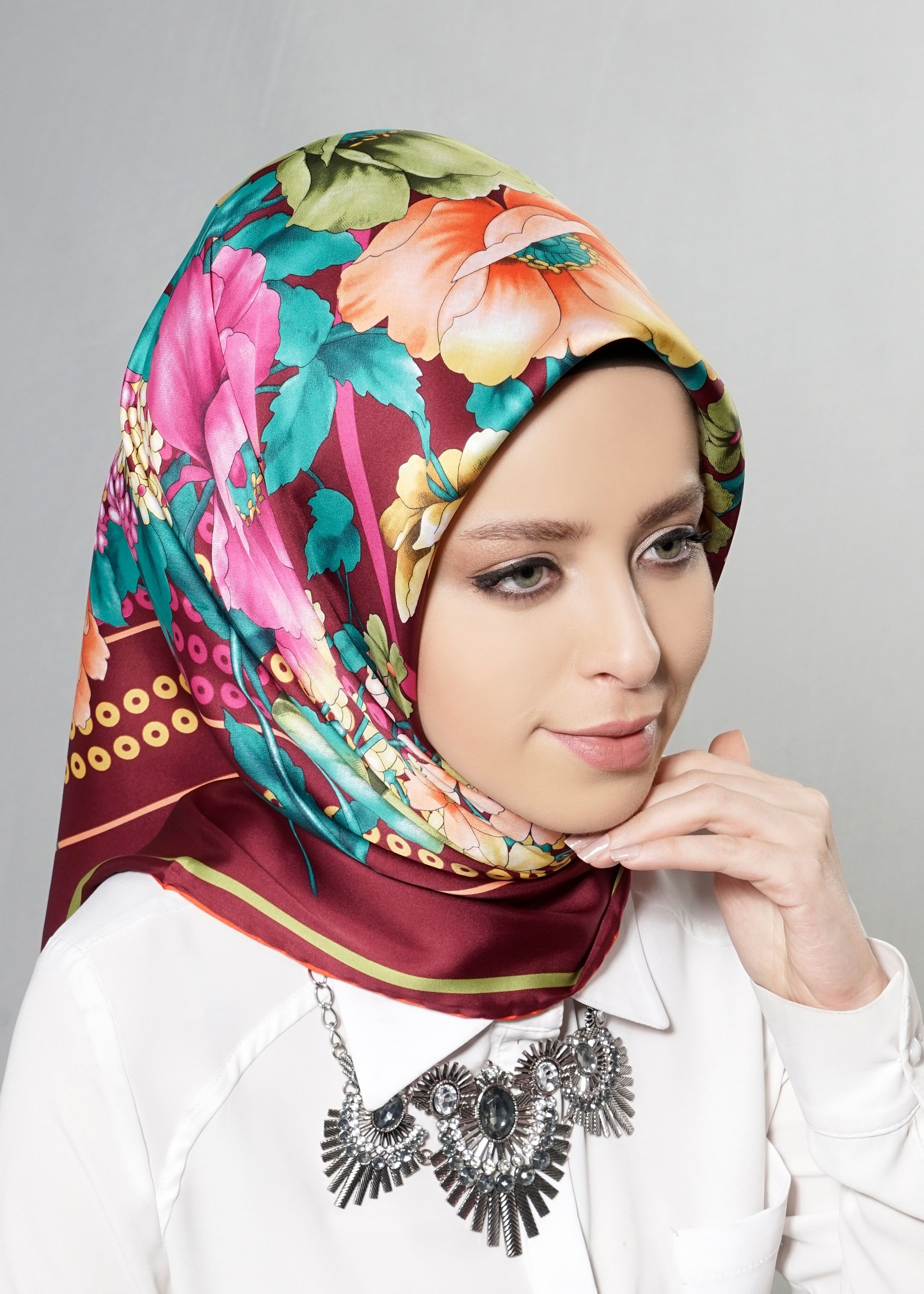 Tesettür giyim BORDO 12620 ALVİNA DESENLİ EŞARP