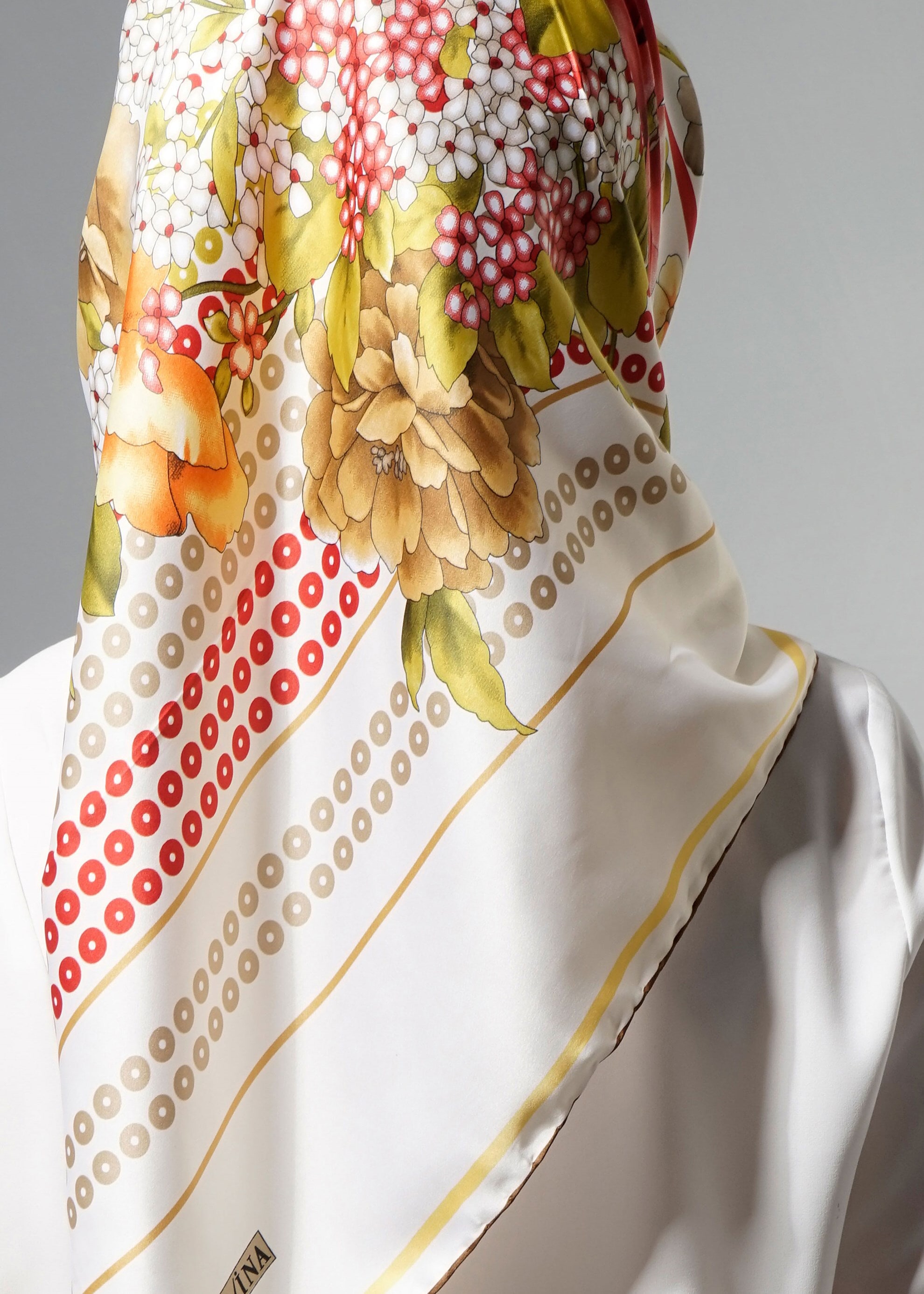 Tesettür giyim BEJ 12620 ALVİNA DESENLİ EŞARP