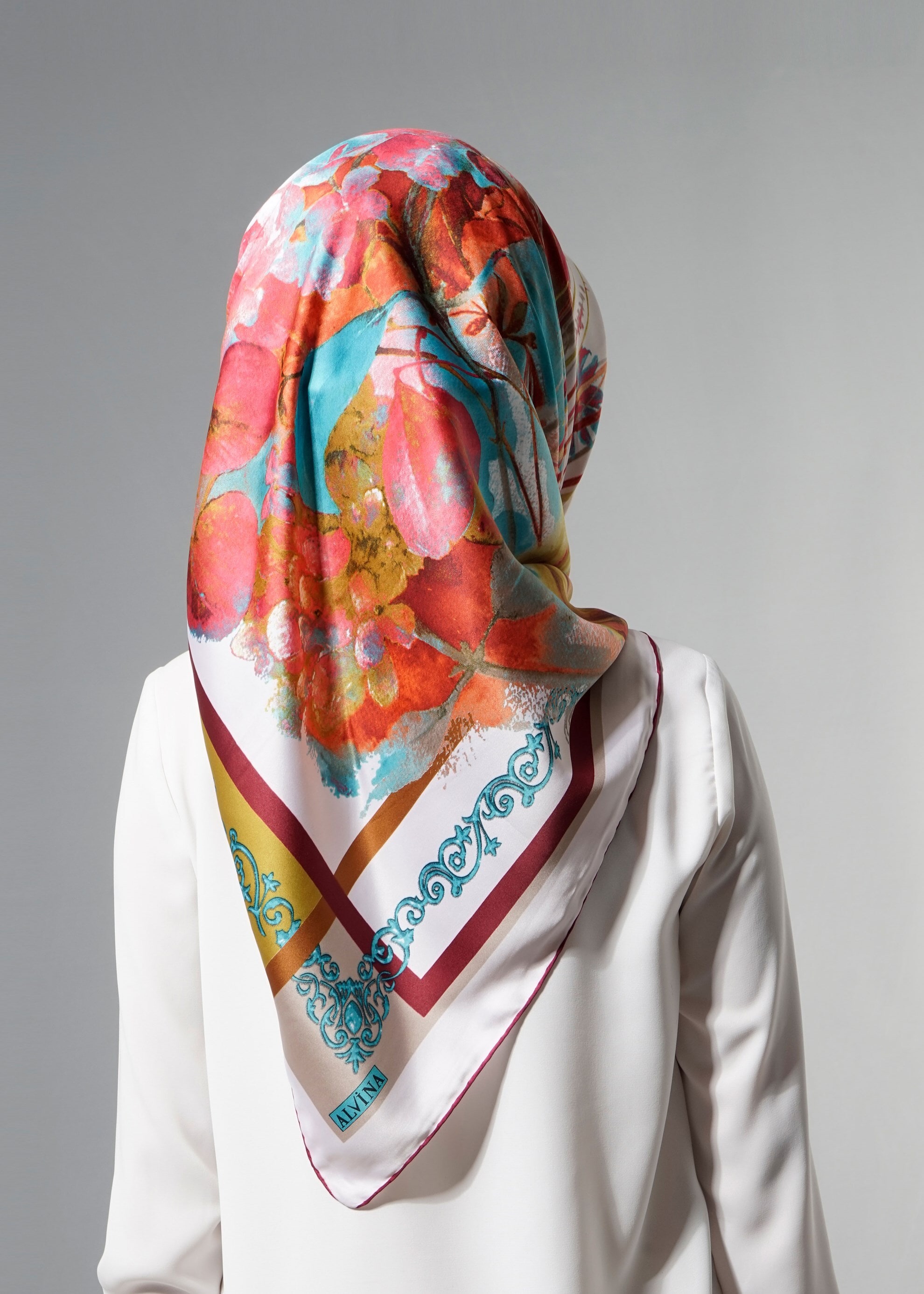 Tesettür giyim BEJ 12621 ALVİNA DESENLİ EŞARP