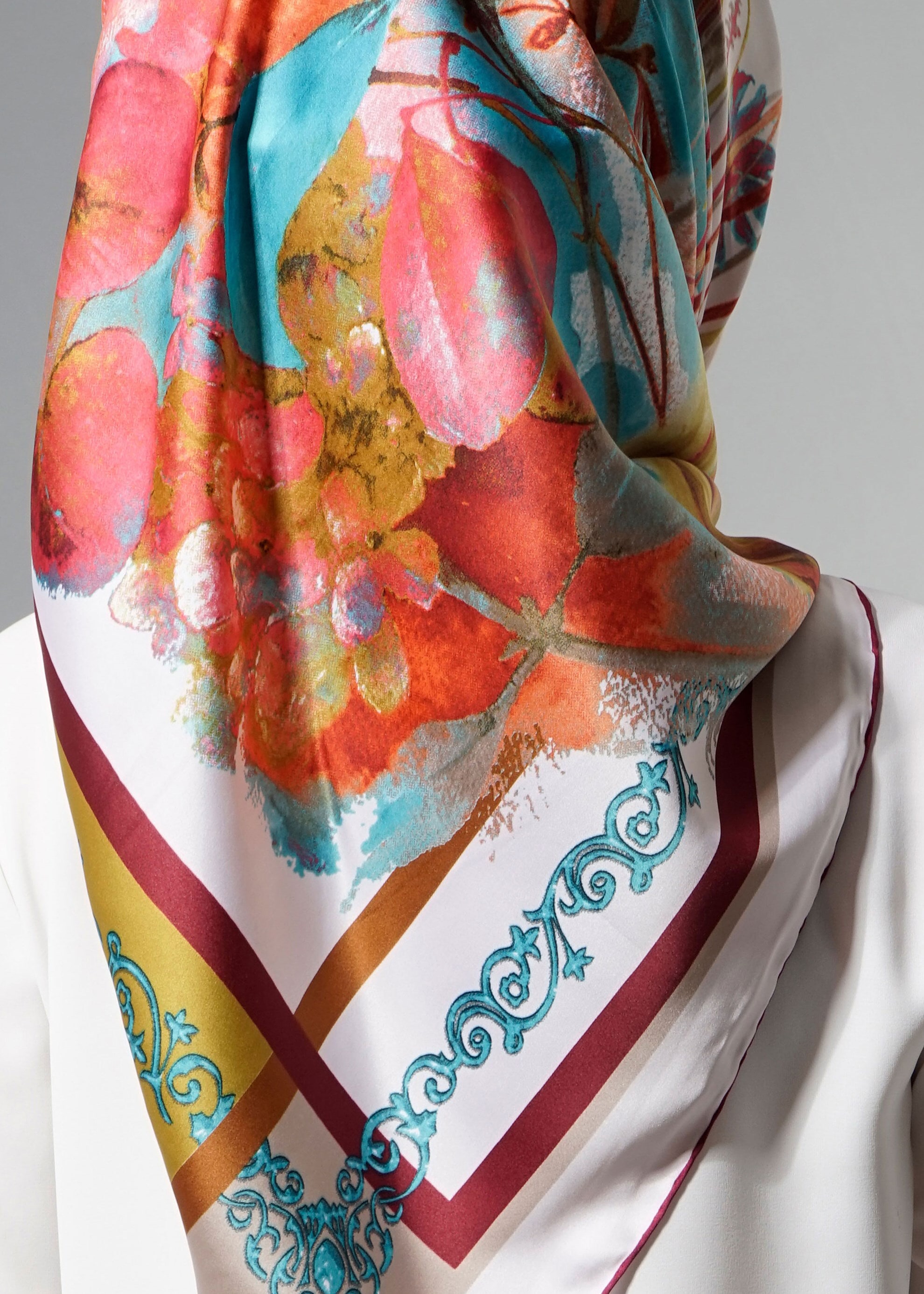 Tesettür giyim BEJ 12621 ALVİNA DESENLİ EŞARP