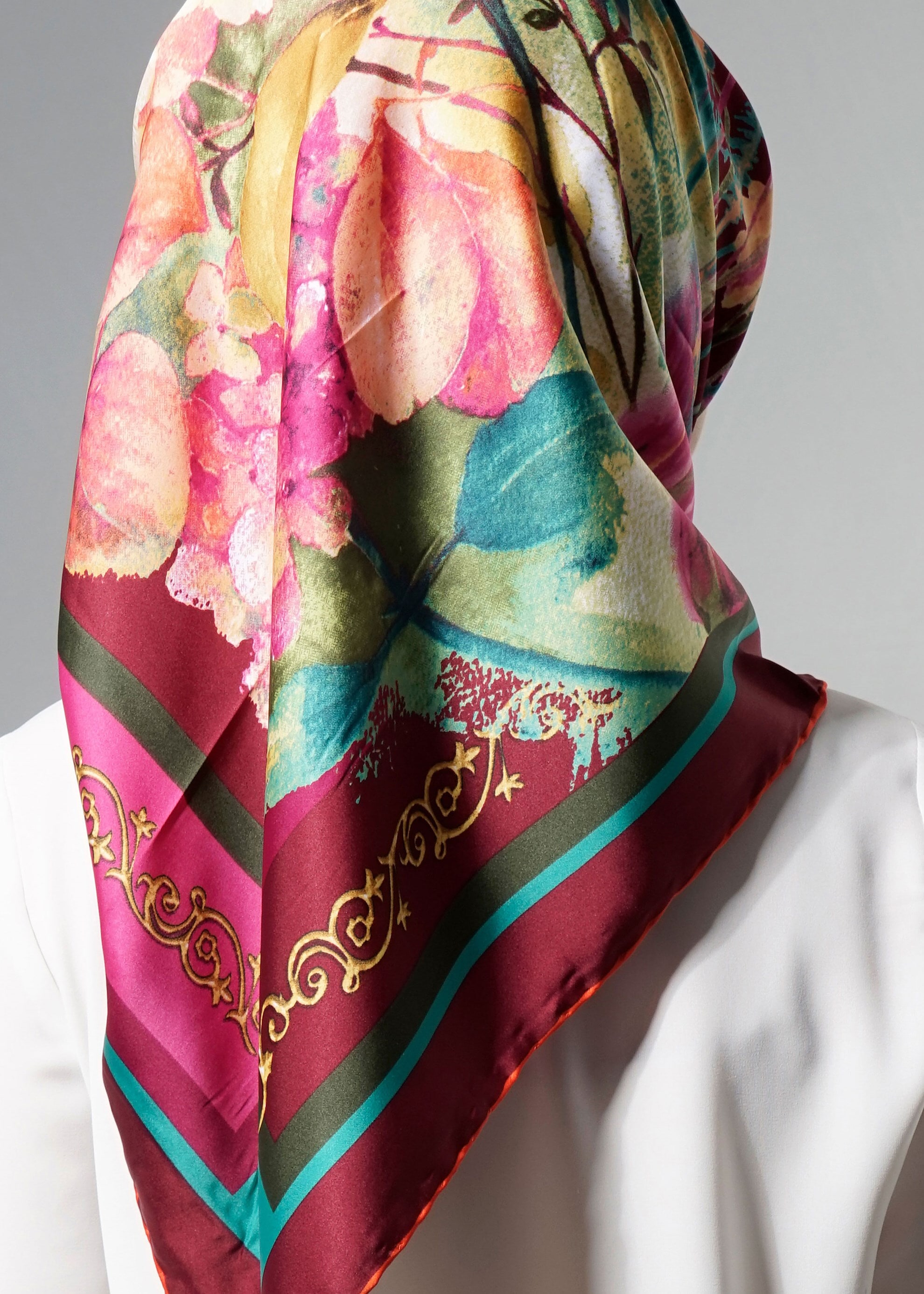 Tesettür giyim BORDO 12621 ALVİNA DESENLİ EŞARP