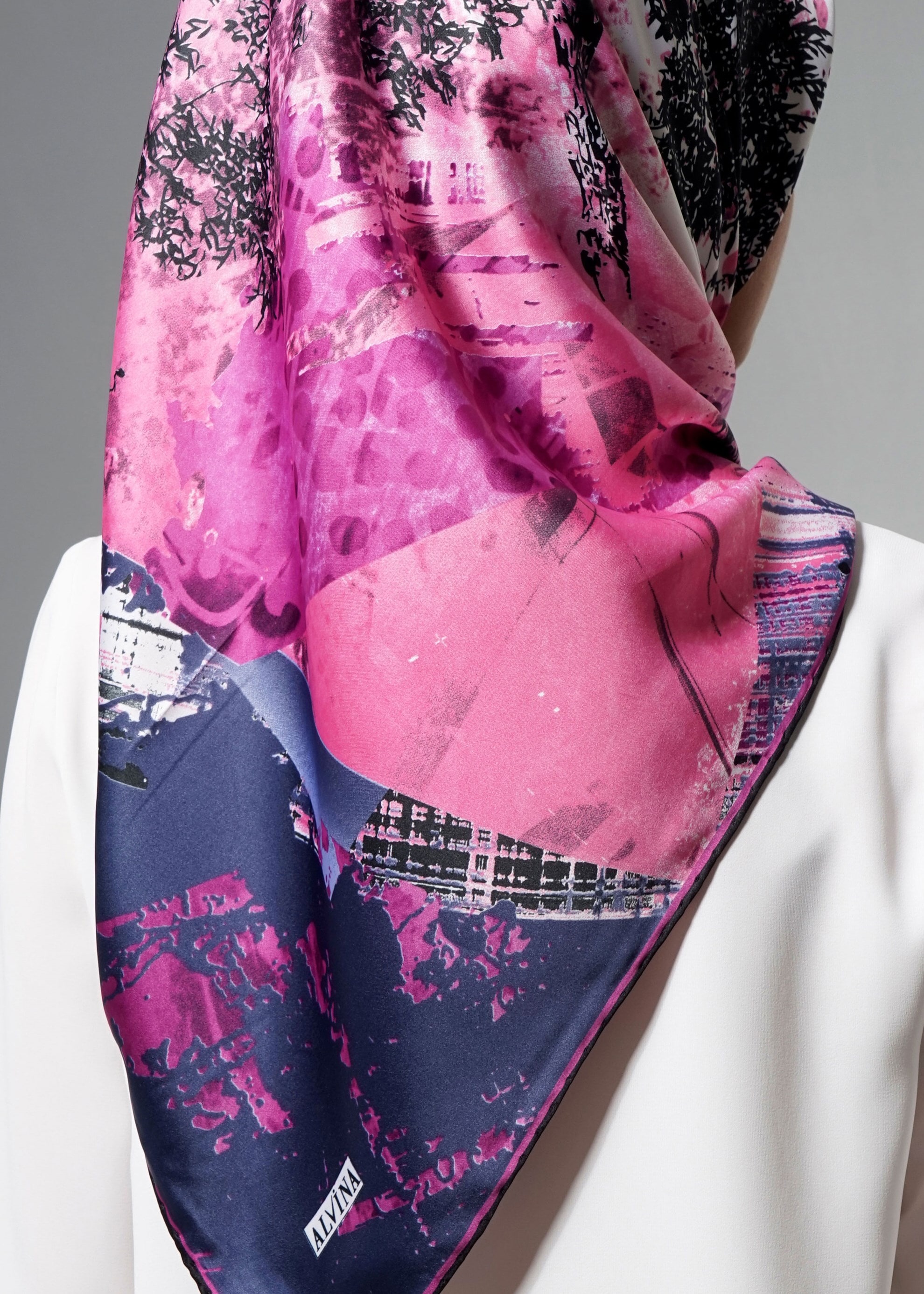 Tesettür giyim LACİVERT 11269 ALVİNA DESENLİ EŞARP