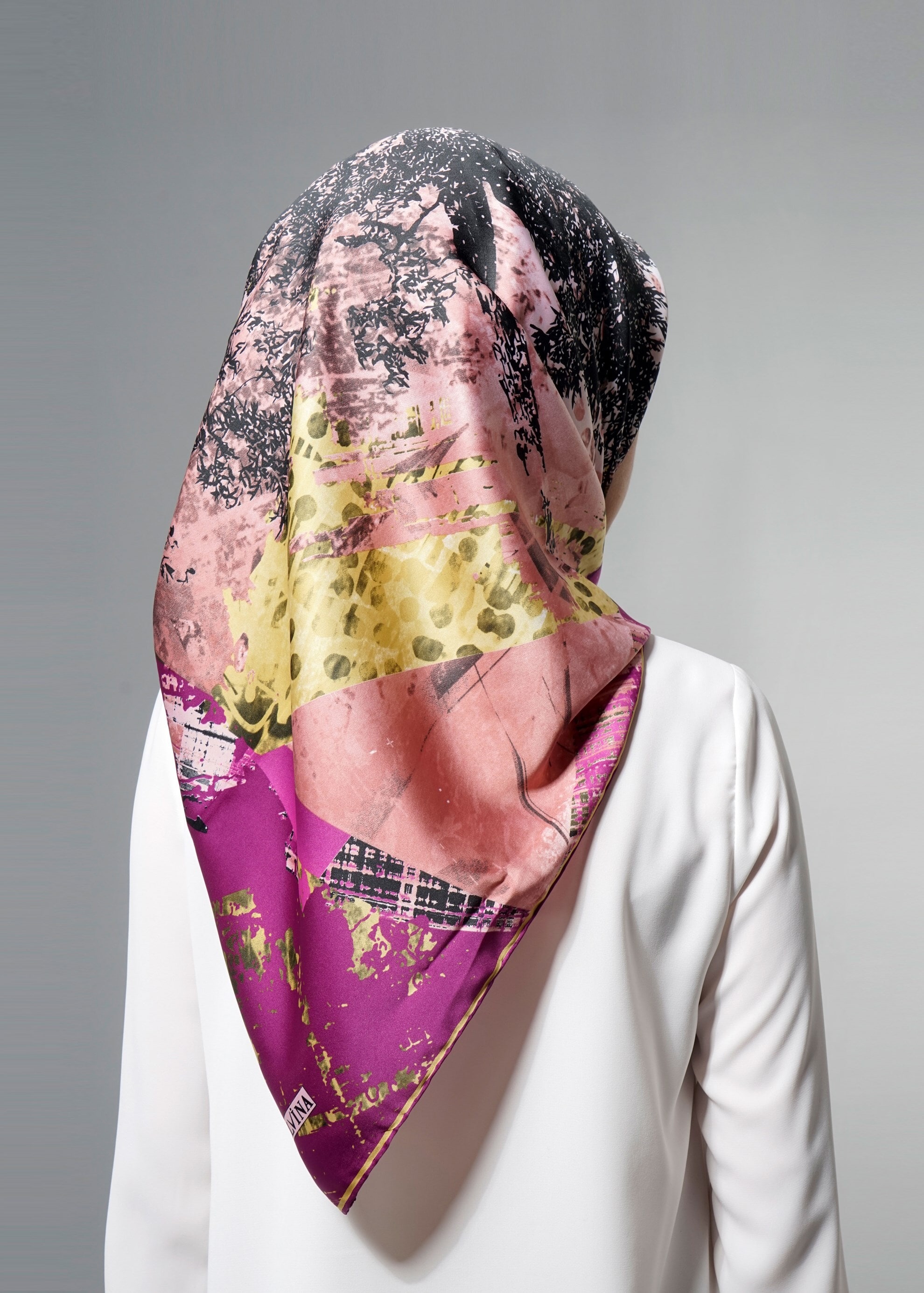 Tesettür giyim PEMBE 11269 ALVİNA DESENLİ EŞARP