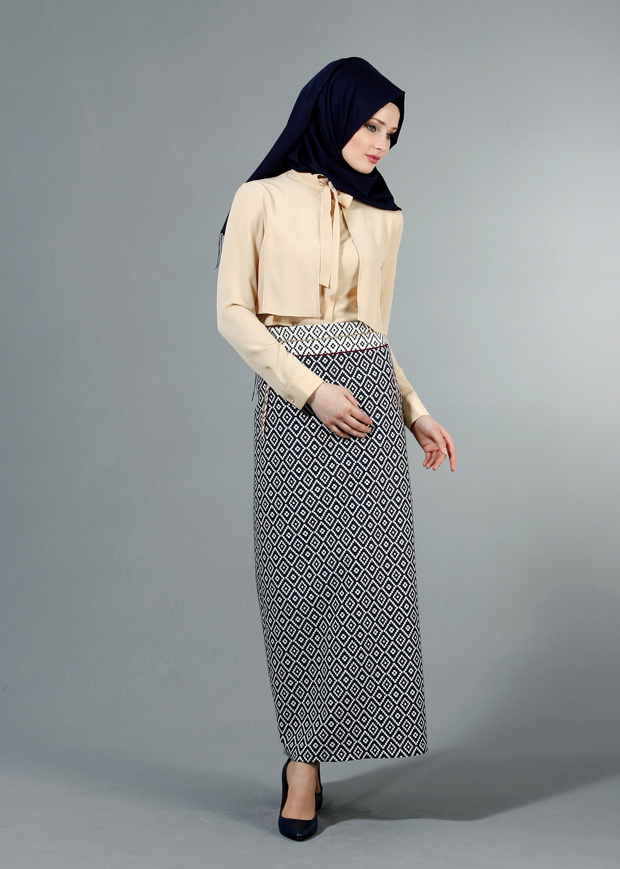 Tesettür giyim LACİVERT 6803 Jakar Tesettür Etek 38/44(38/40) TEK36