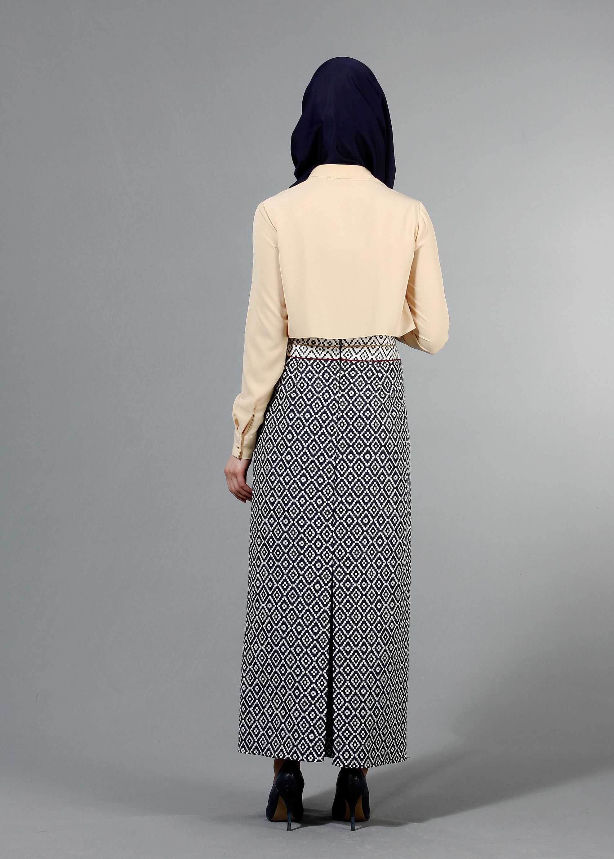 Tesettür giyim LACİVERT 6803 Jakar Tesettür Etek 38/44(38/40) TEK36