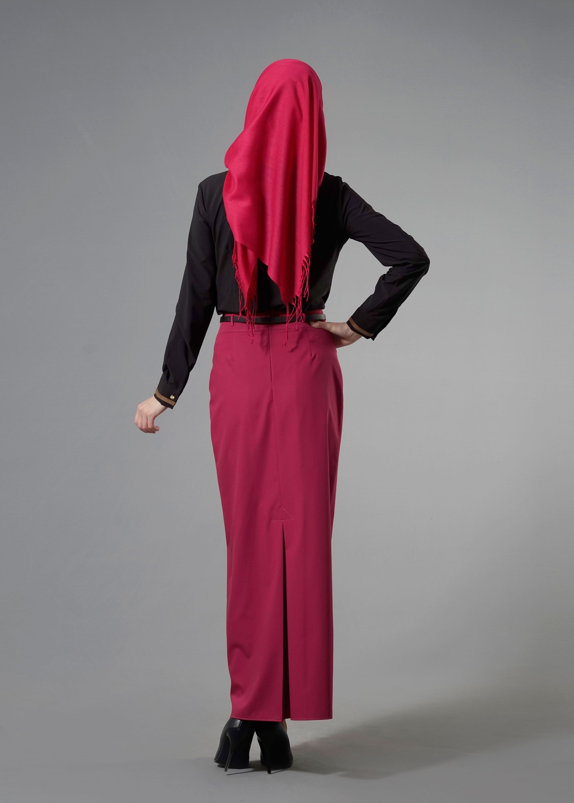 Tesettür giyim FUŞYA FERMUAR DETAYLI DÜZ KESİM ETEK 6841