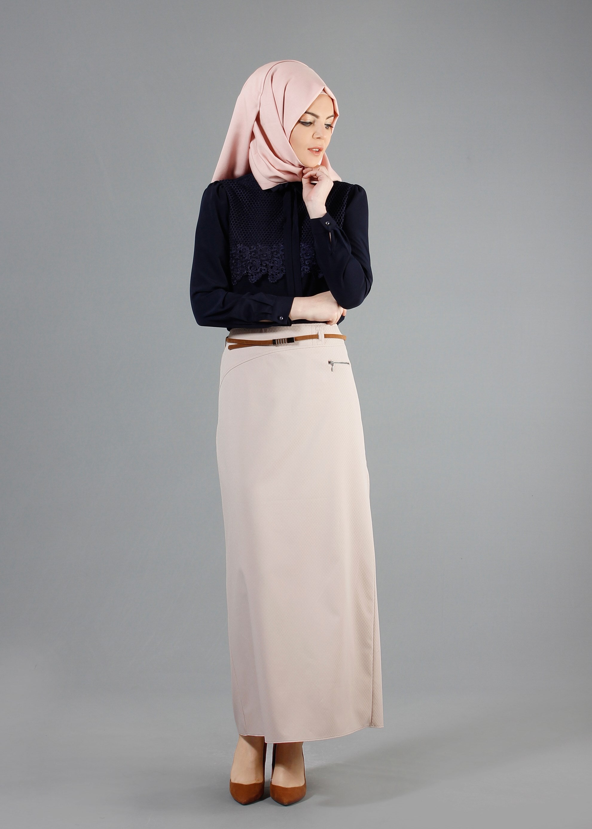 Tesettür giyim BEJ FERMUAR DETAYLI DÜZ KESİM ETEK 6842