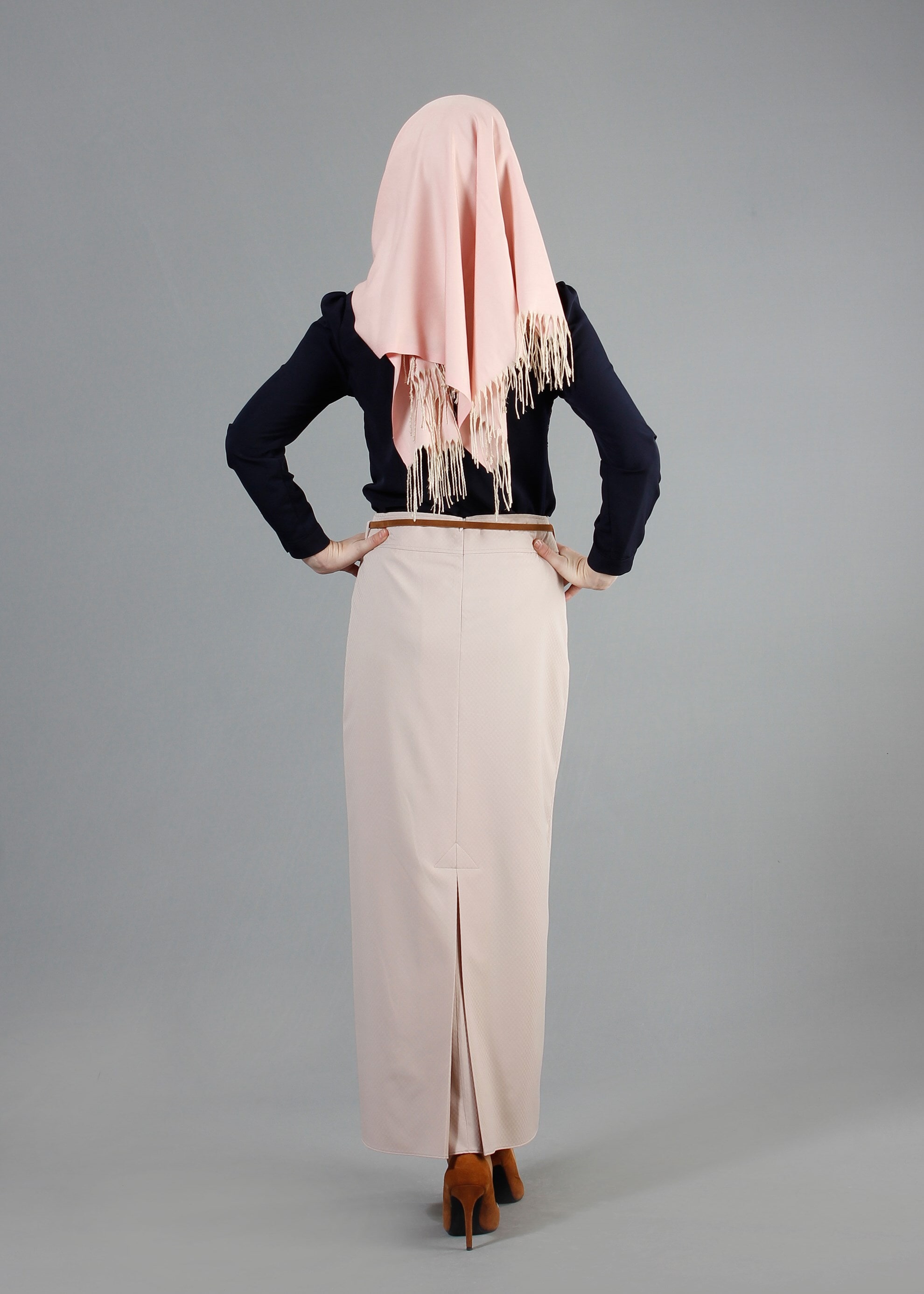 Tesettür giyim BEJ FERMUAR DETAYLI DÜZ KESİM ETEK 6842