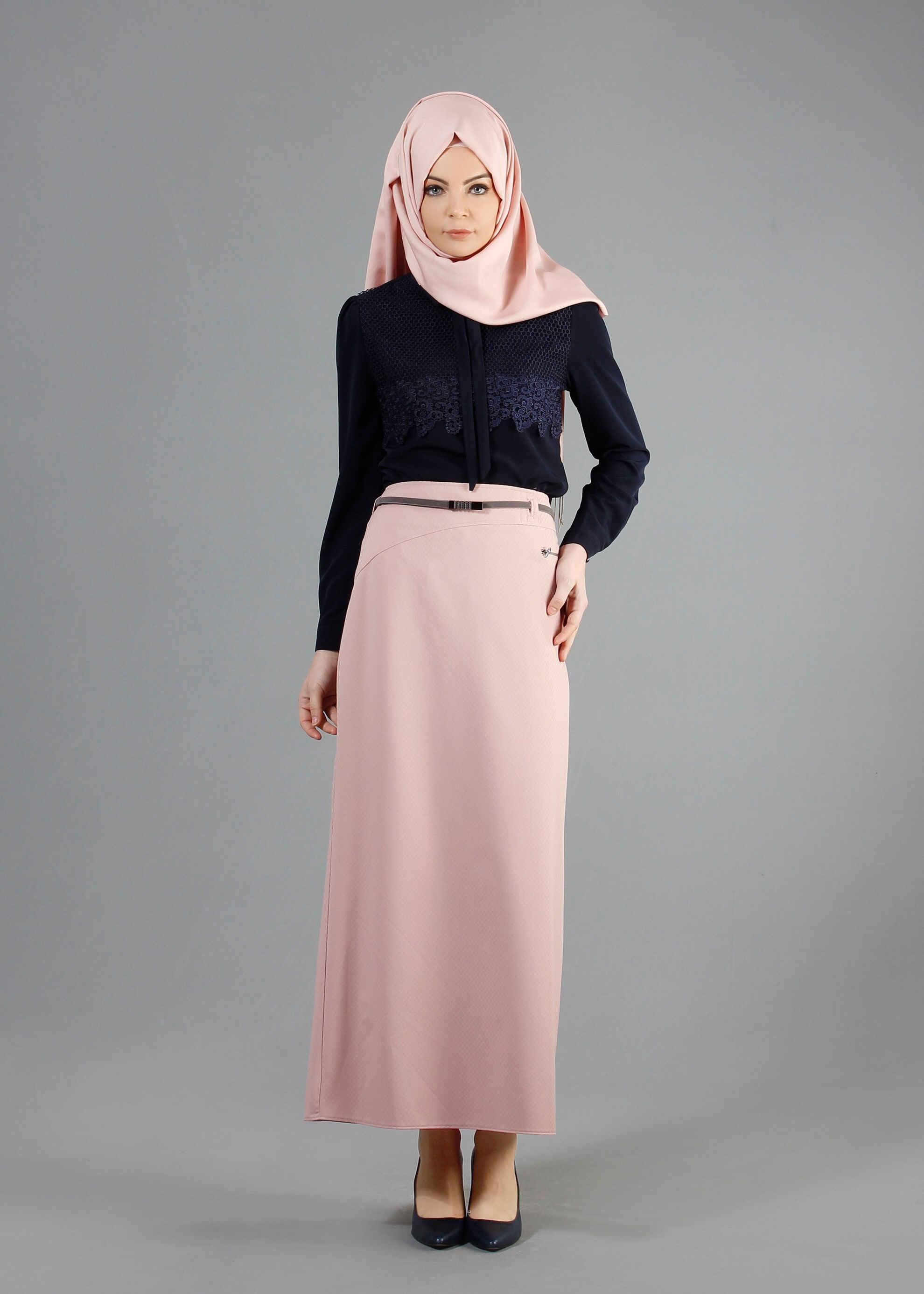 Tesettür giyim PUDRA FERMUAR DETAYLI DÜZ KESİM ETEK 6842