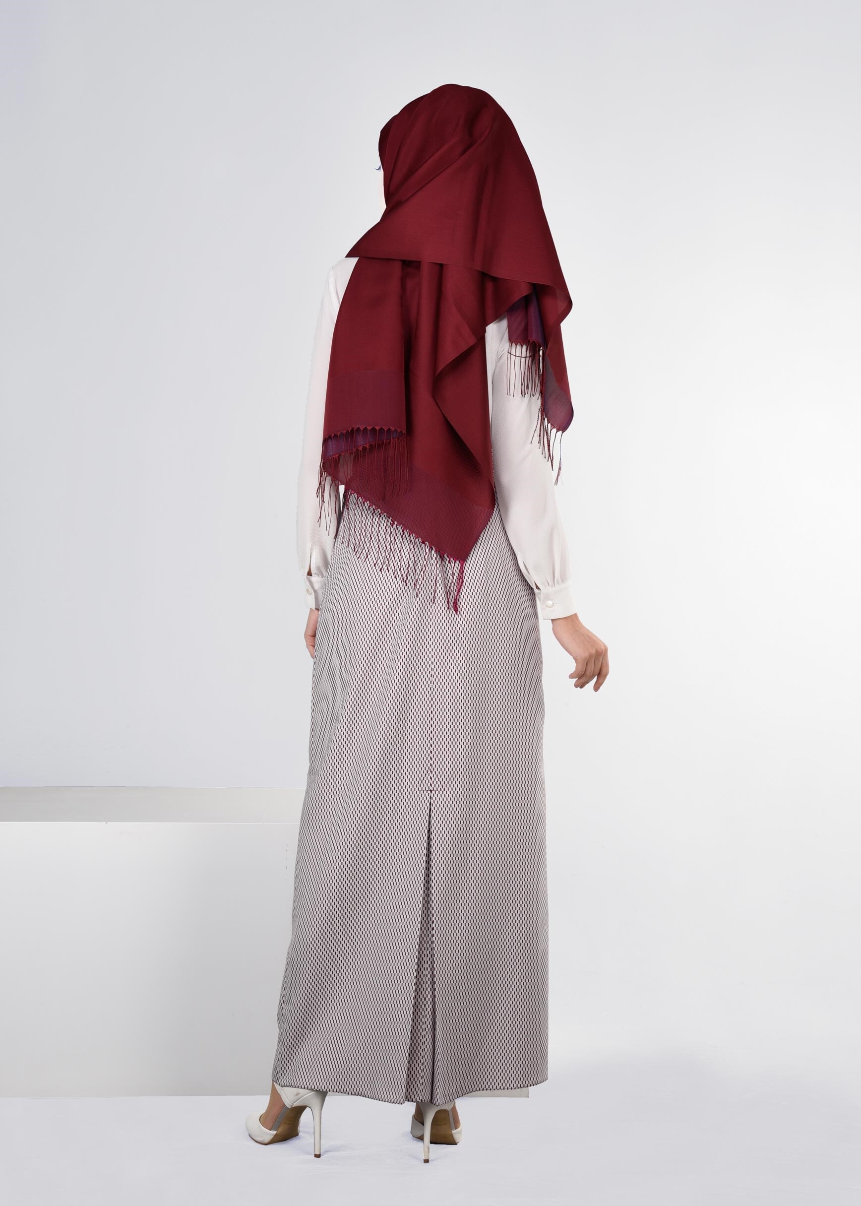 Tesettür giyim FUŞYA DESENLİ GİZLİ YIRTMAÇLI ETEK 6844