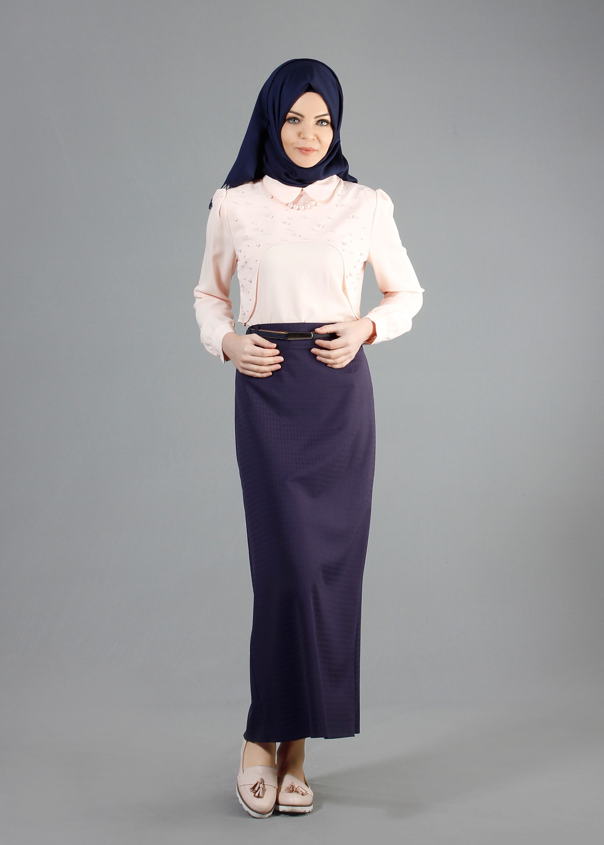 Tesettür giyim LACİVERT GİZLİ YIRTMAÇLI DÜZ KESİM ETEK 6854