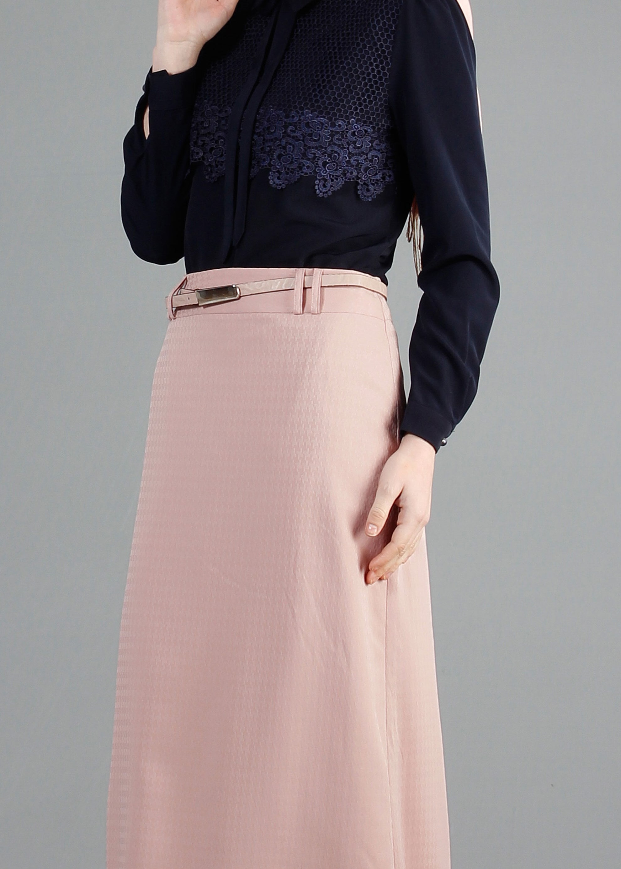 Tesettür giyim PUDRA GİZLİ YIRTMAÇLI DÜZ KESİM ETEK 6854