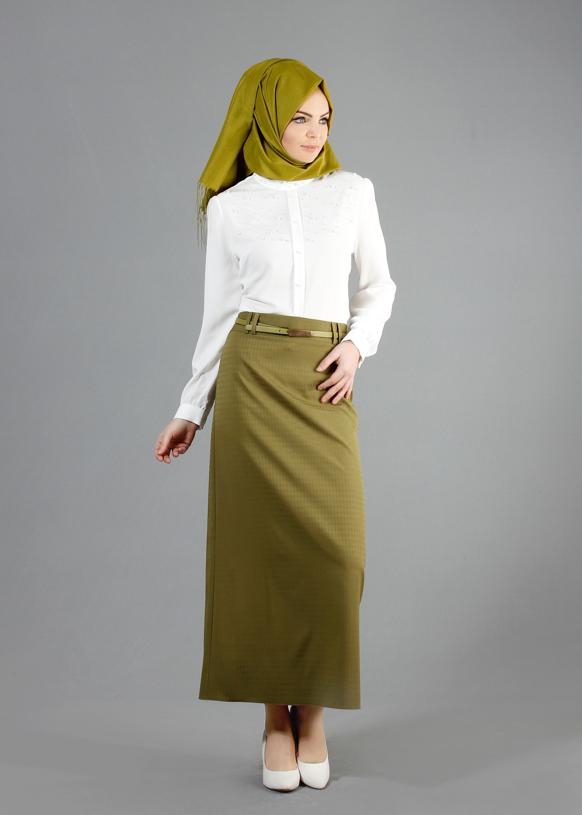 Tesettür giyim YEŞİL GİZLİ YIRTMAÇLI DÜZ KESİM ETEK 6854