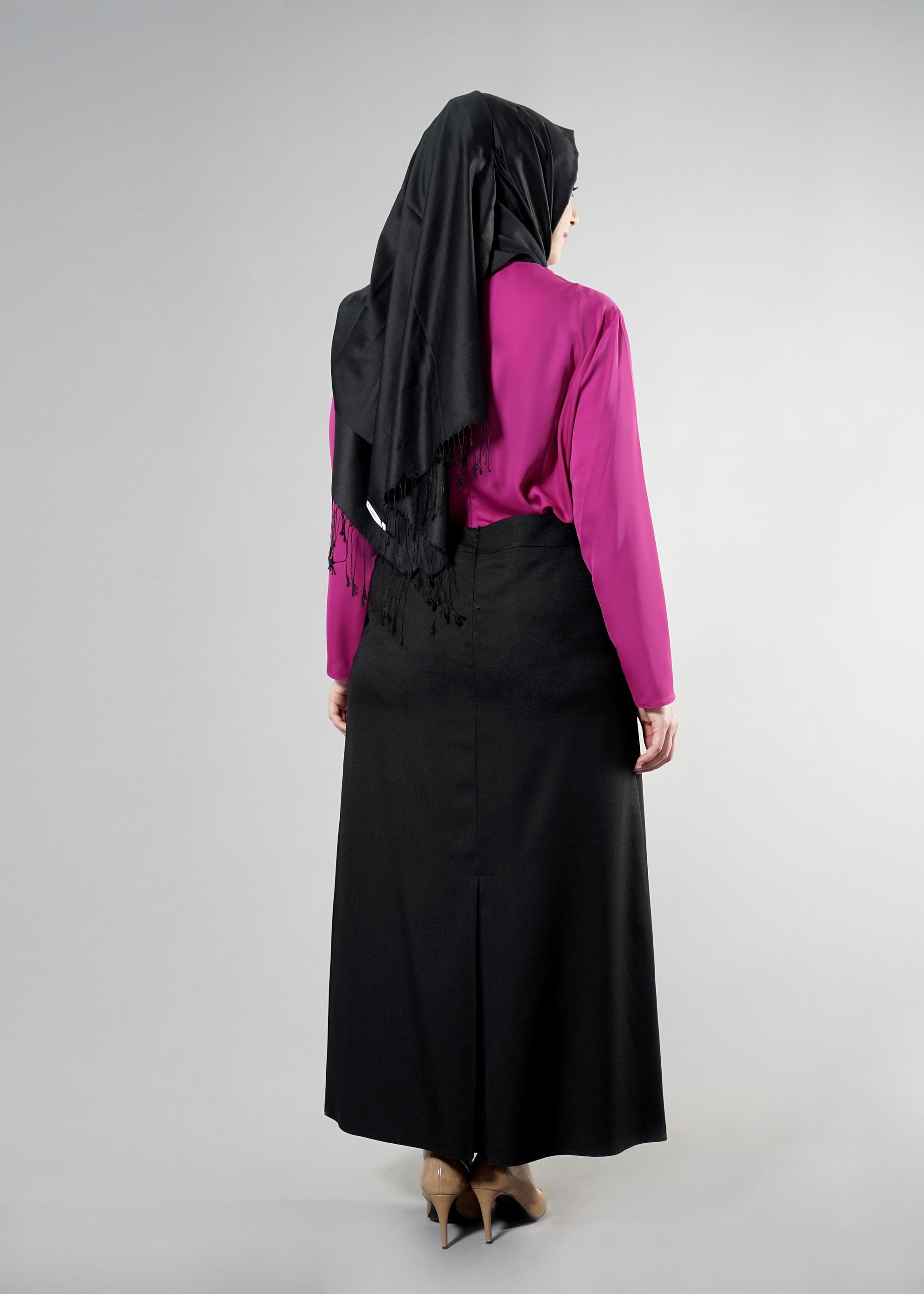 Tesettür giyim SİYAH 6862 NEW SHİNE ETEK 44/52 TEK42