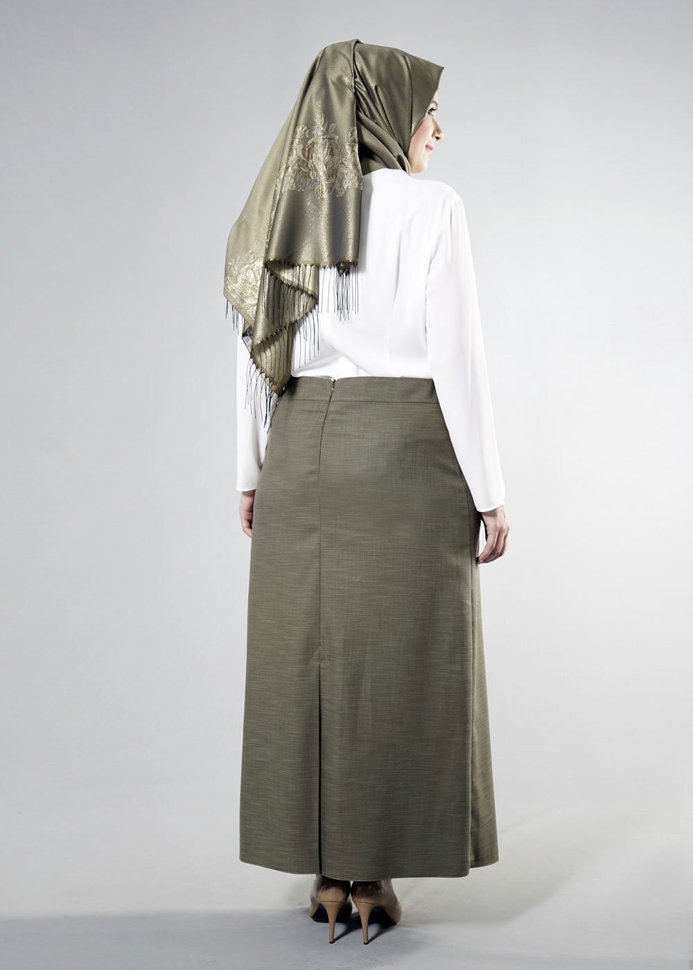 Tesettür giyim HAKİ 6862 NEW SHİNE ETEK 44/52 TEK42