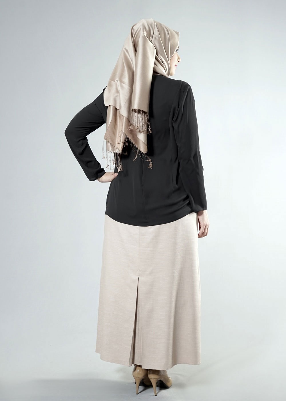 Tesettür giyim BEJ 6862 NEW SHİNE ETEK 44/52 TEK42